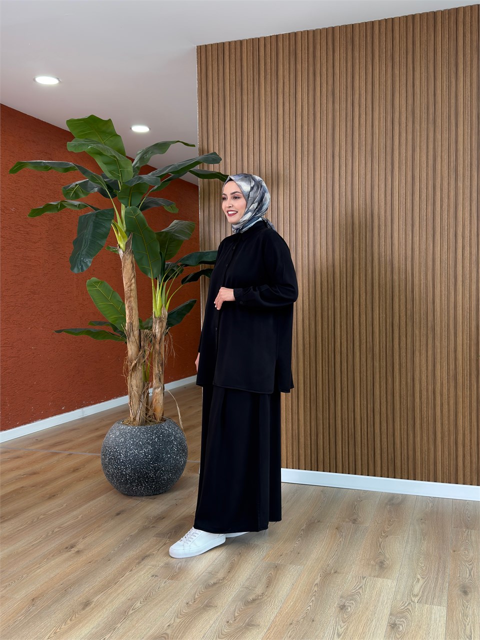 Mihra Tensel Takım-Siyah