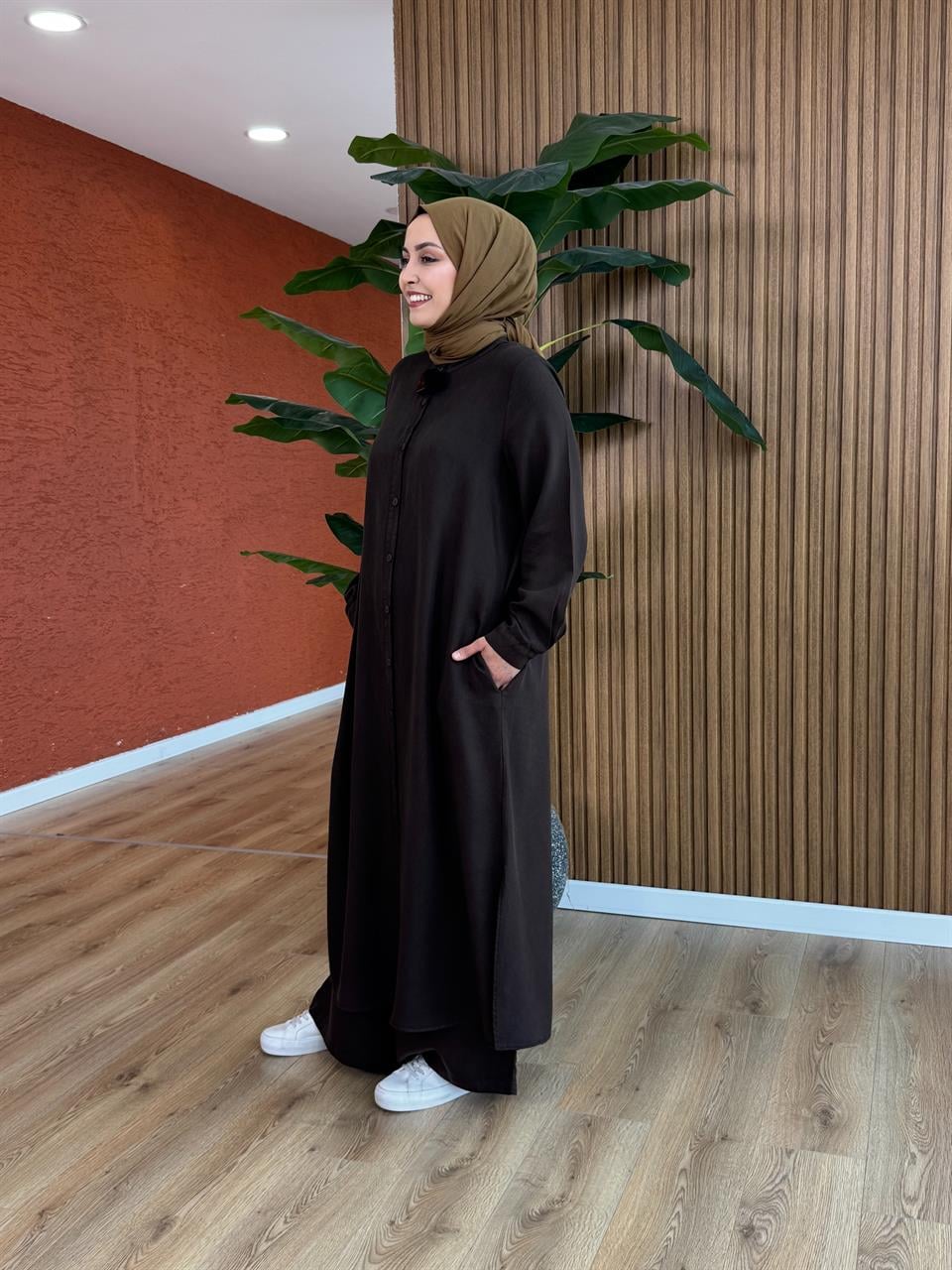 Sahra Tensel Kupra Kap Takım - Kahverengi