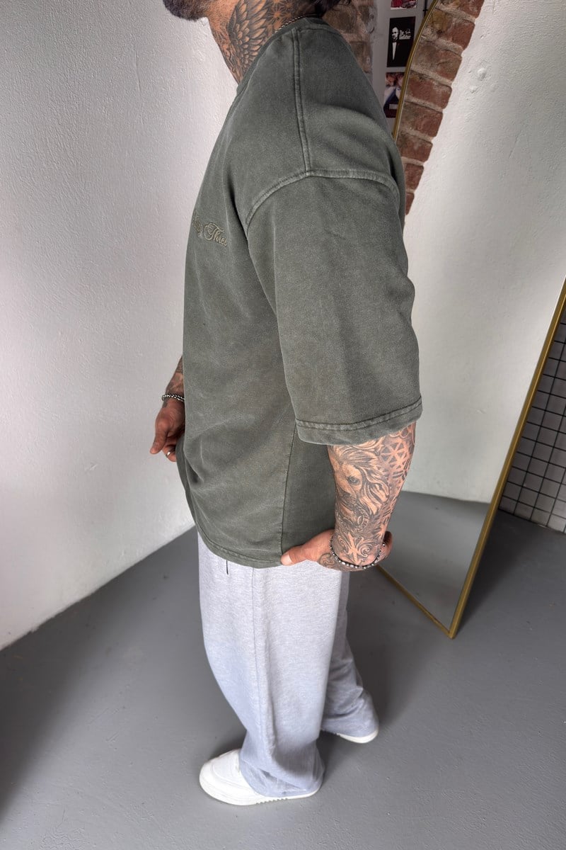33 Oversize Haki Tshirt