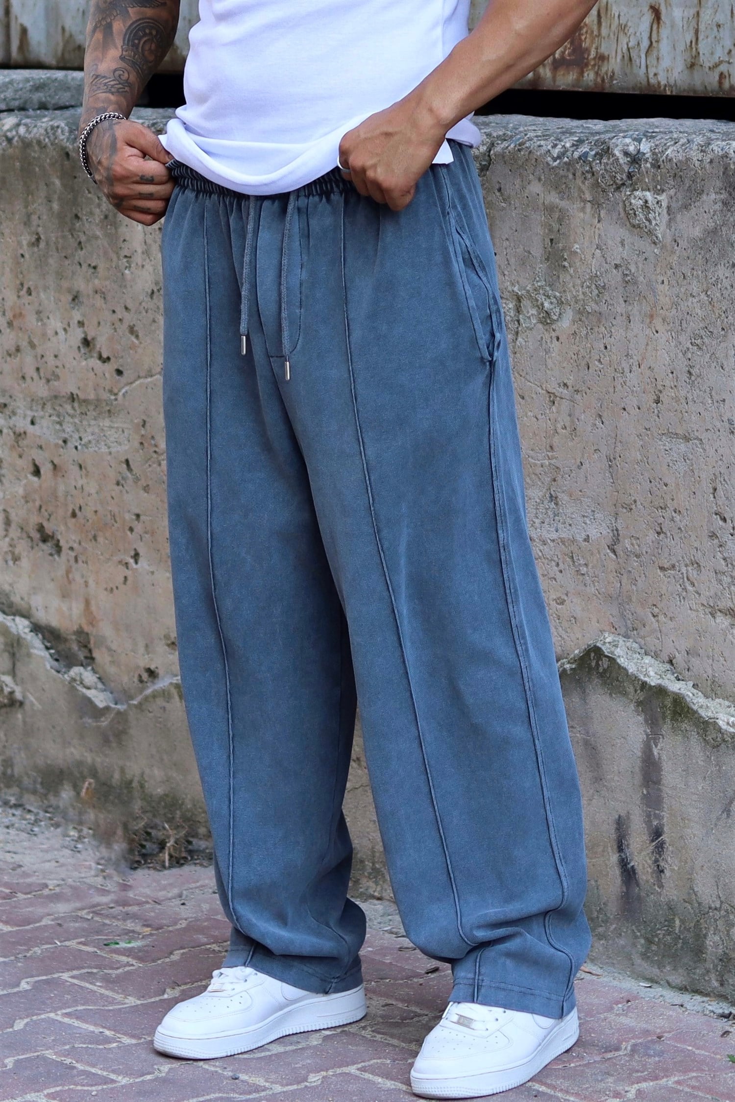 Acid wash baggy sweatpants