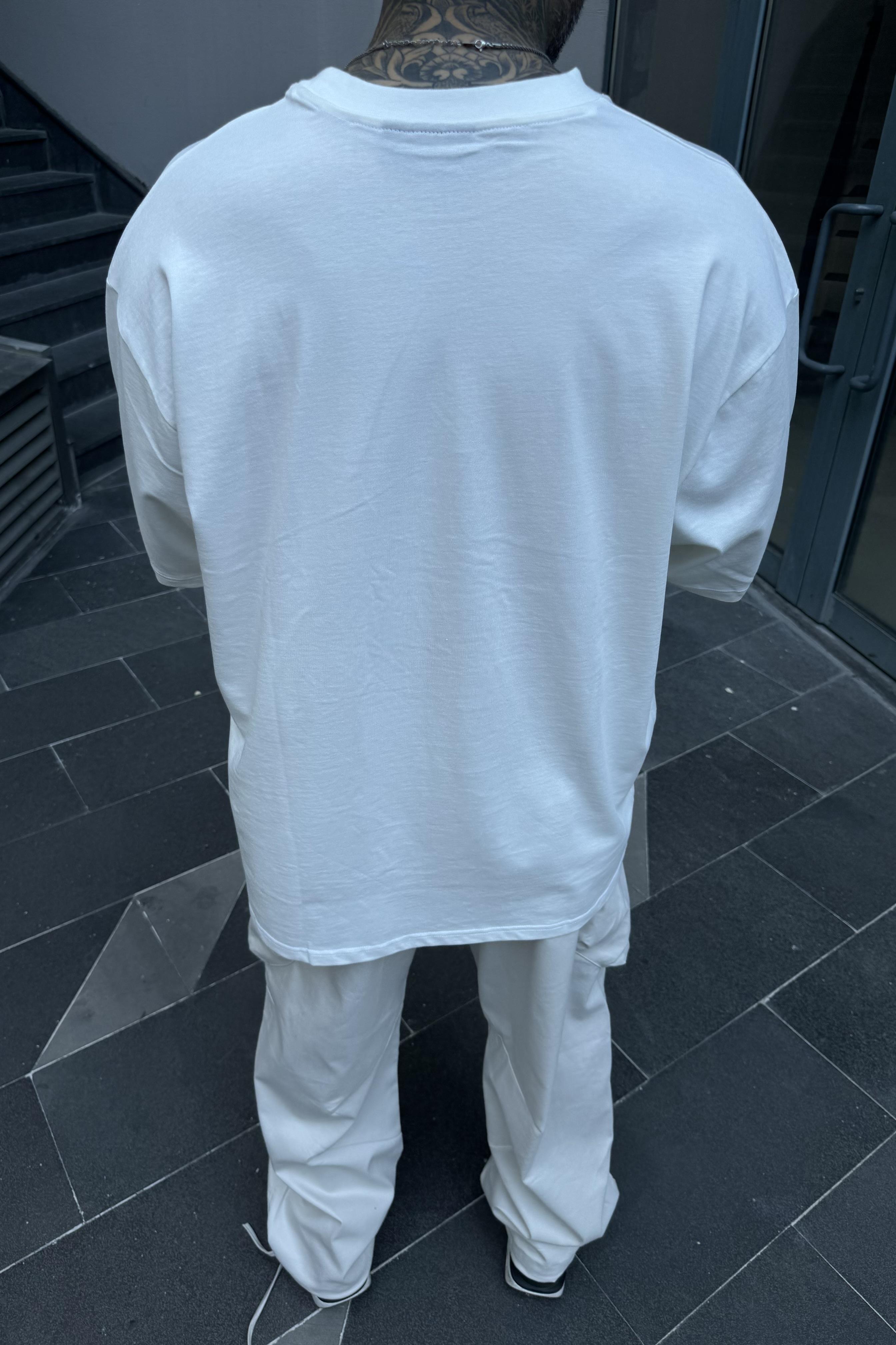 Alaska oversize beyaz tshirt