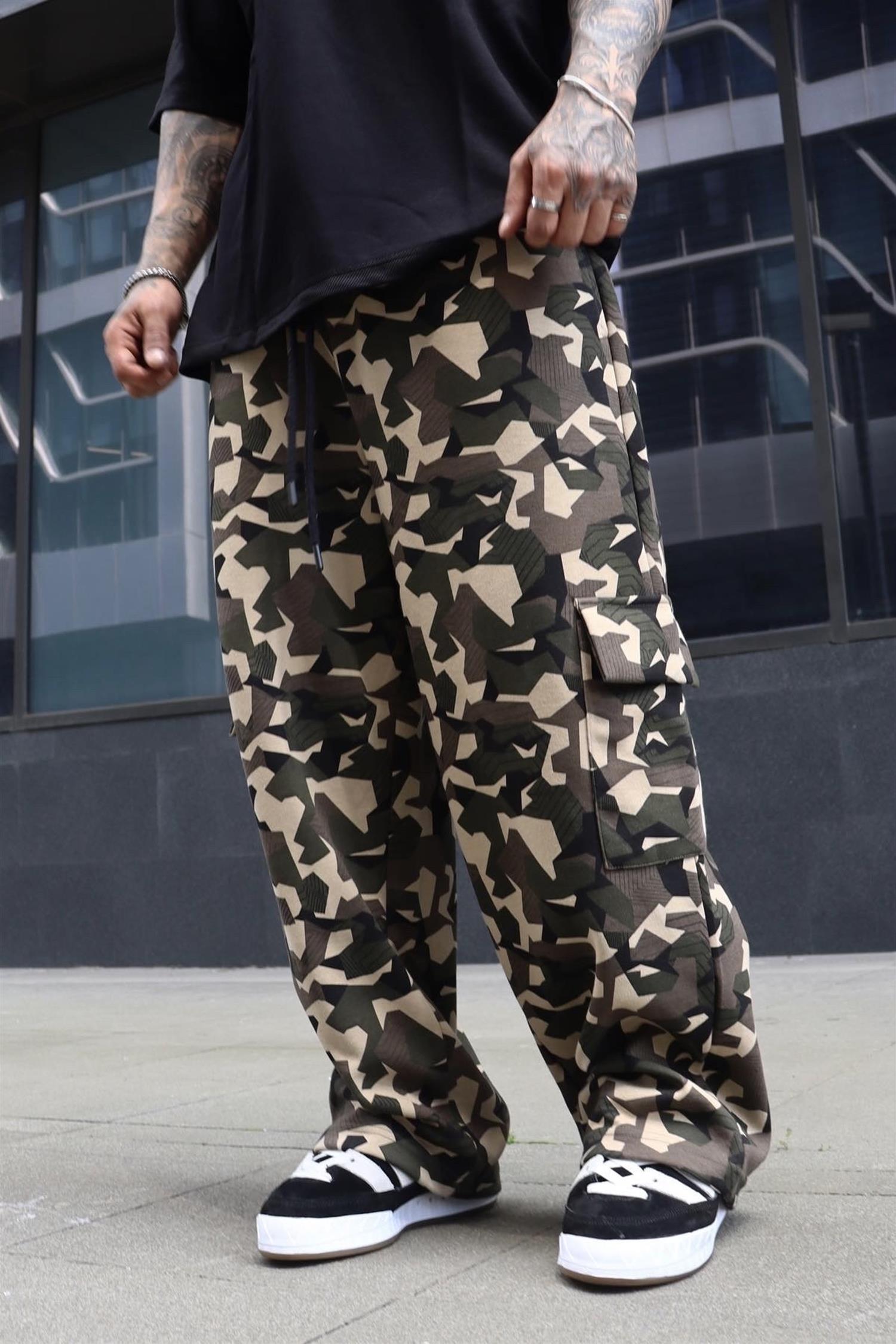 Army baggy pants
