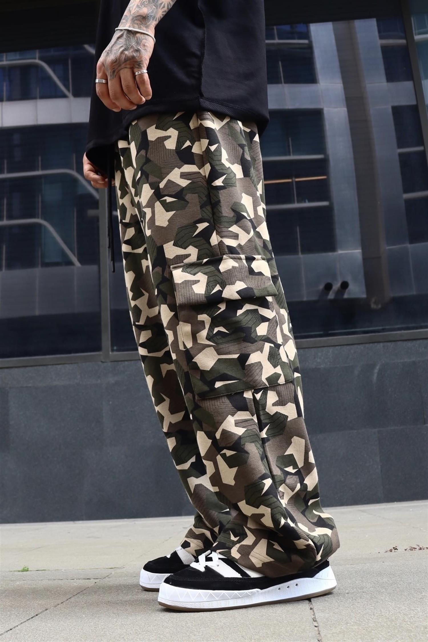 Army baggy pants