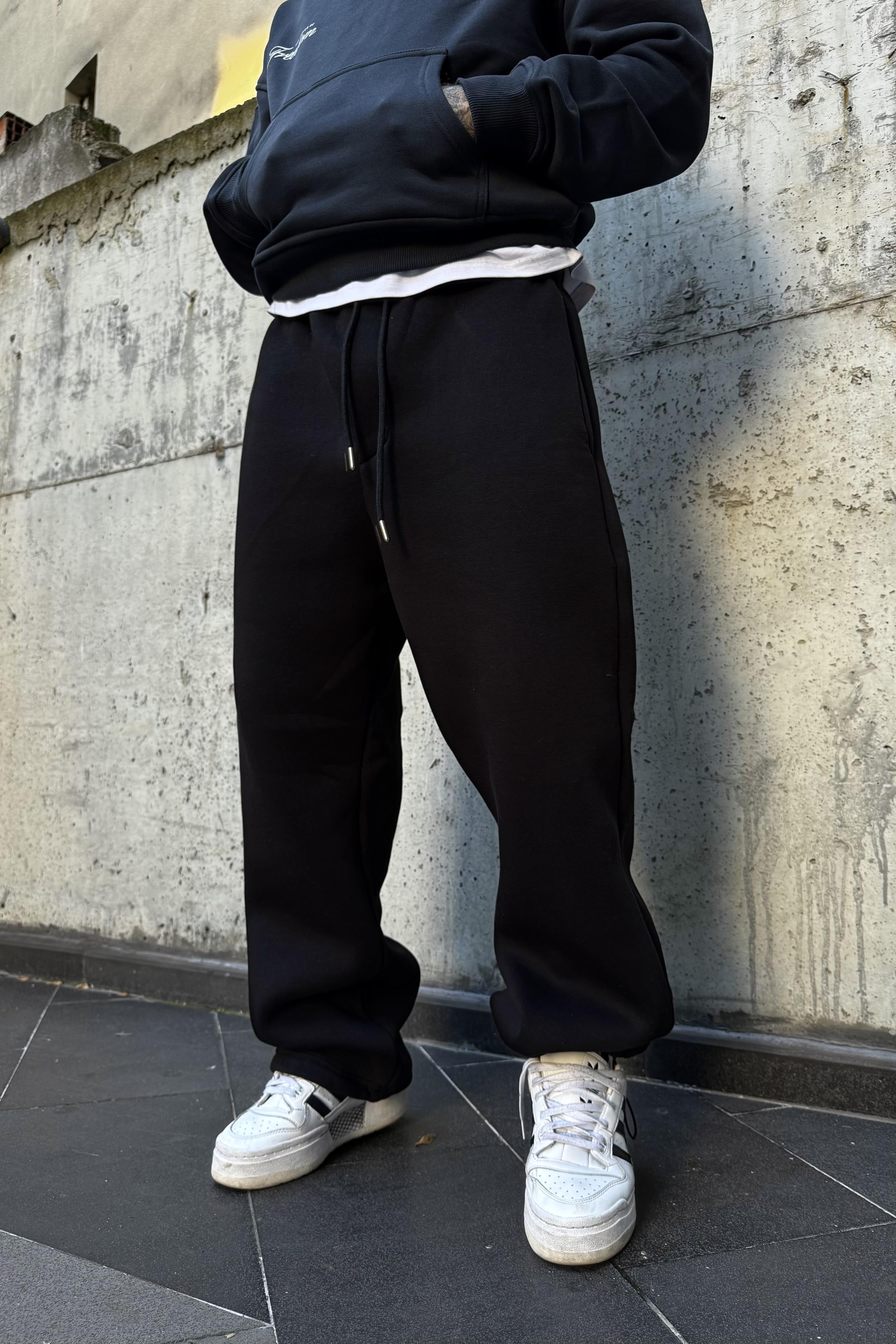 Ayarlanabilir paça siyah baggy sweatpants