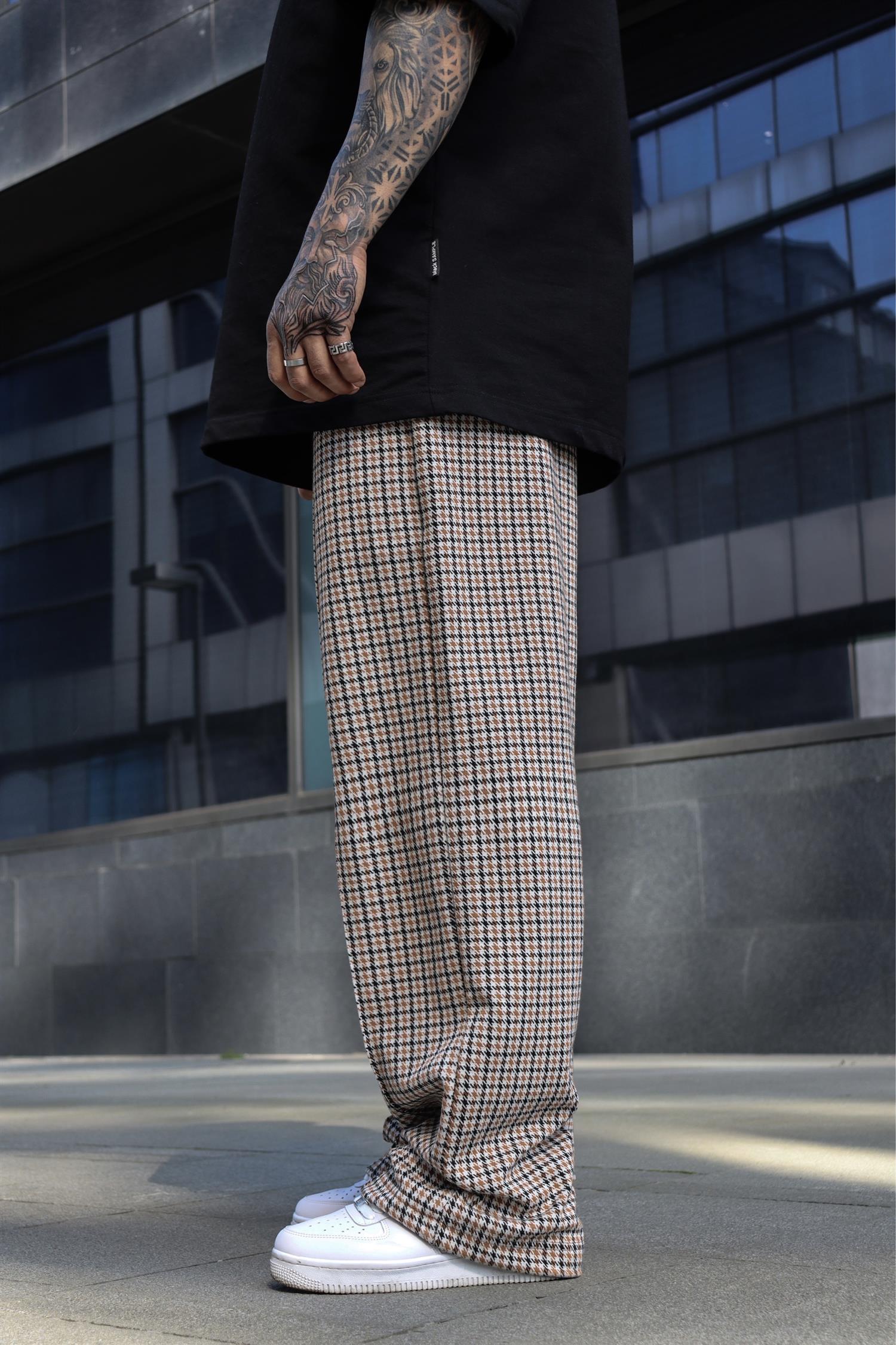 Baggy sweatpants