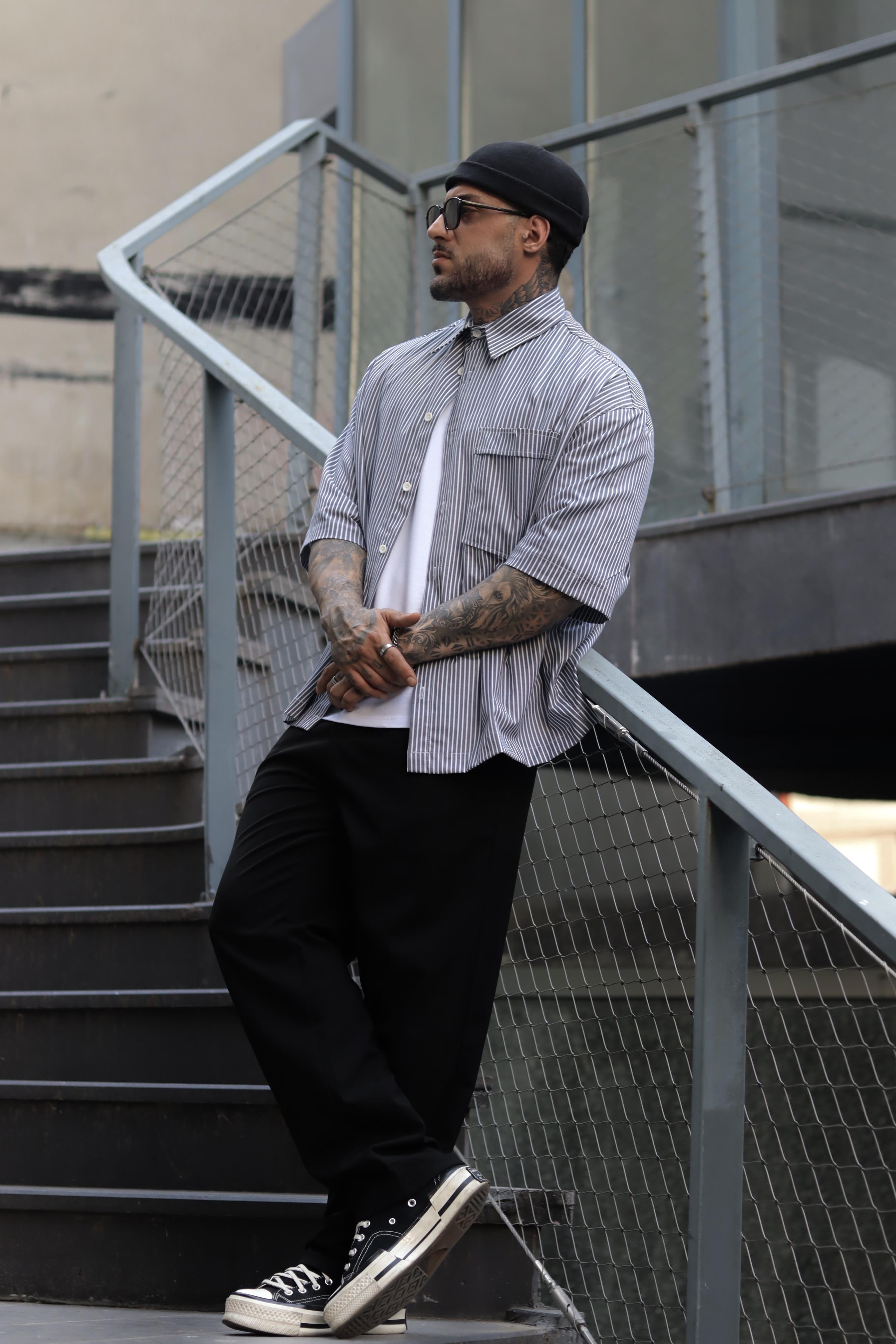 Basic gri çizgili oversize gömlek