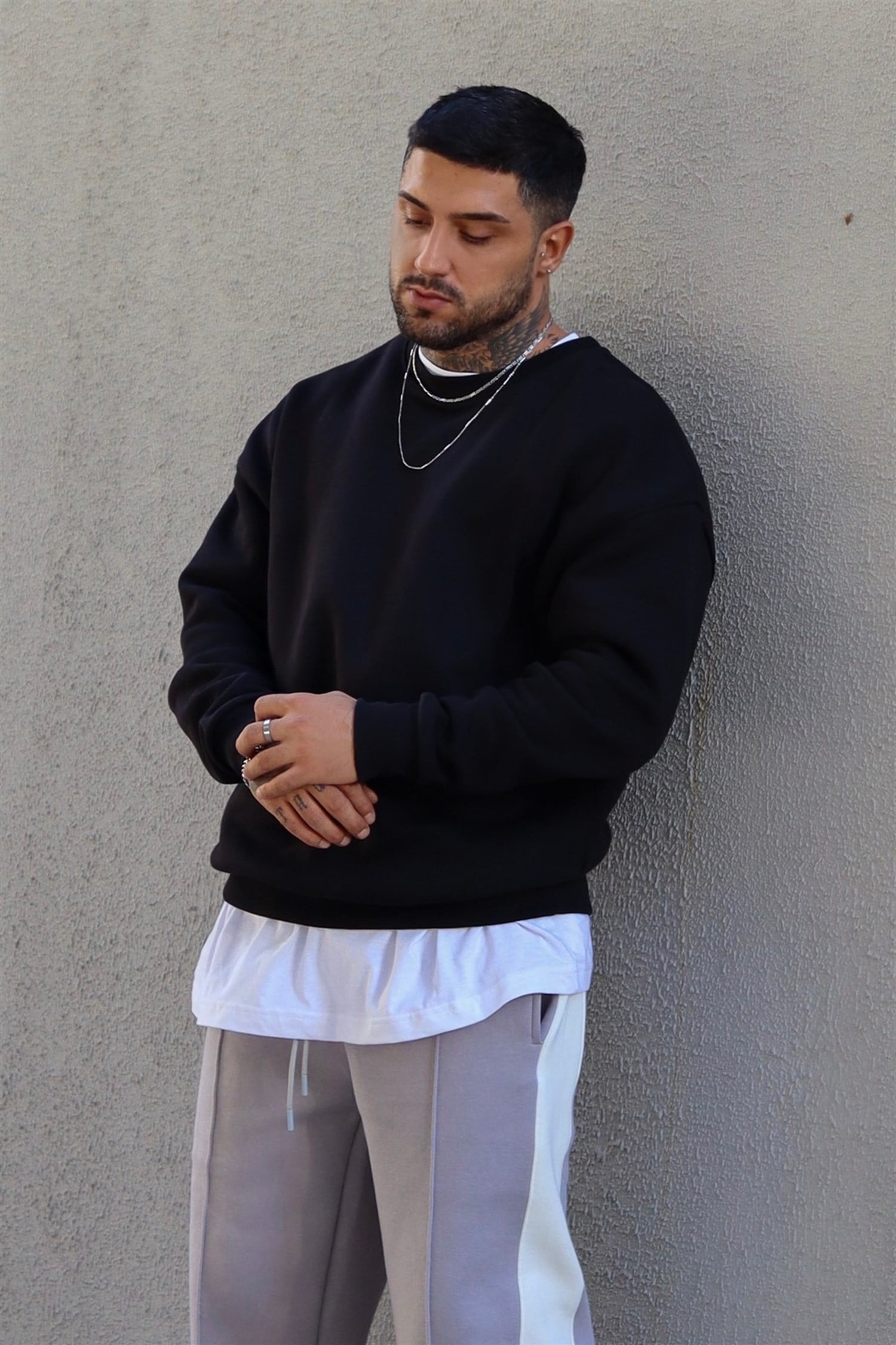 Basic oversize siyah sweatshirt