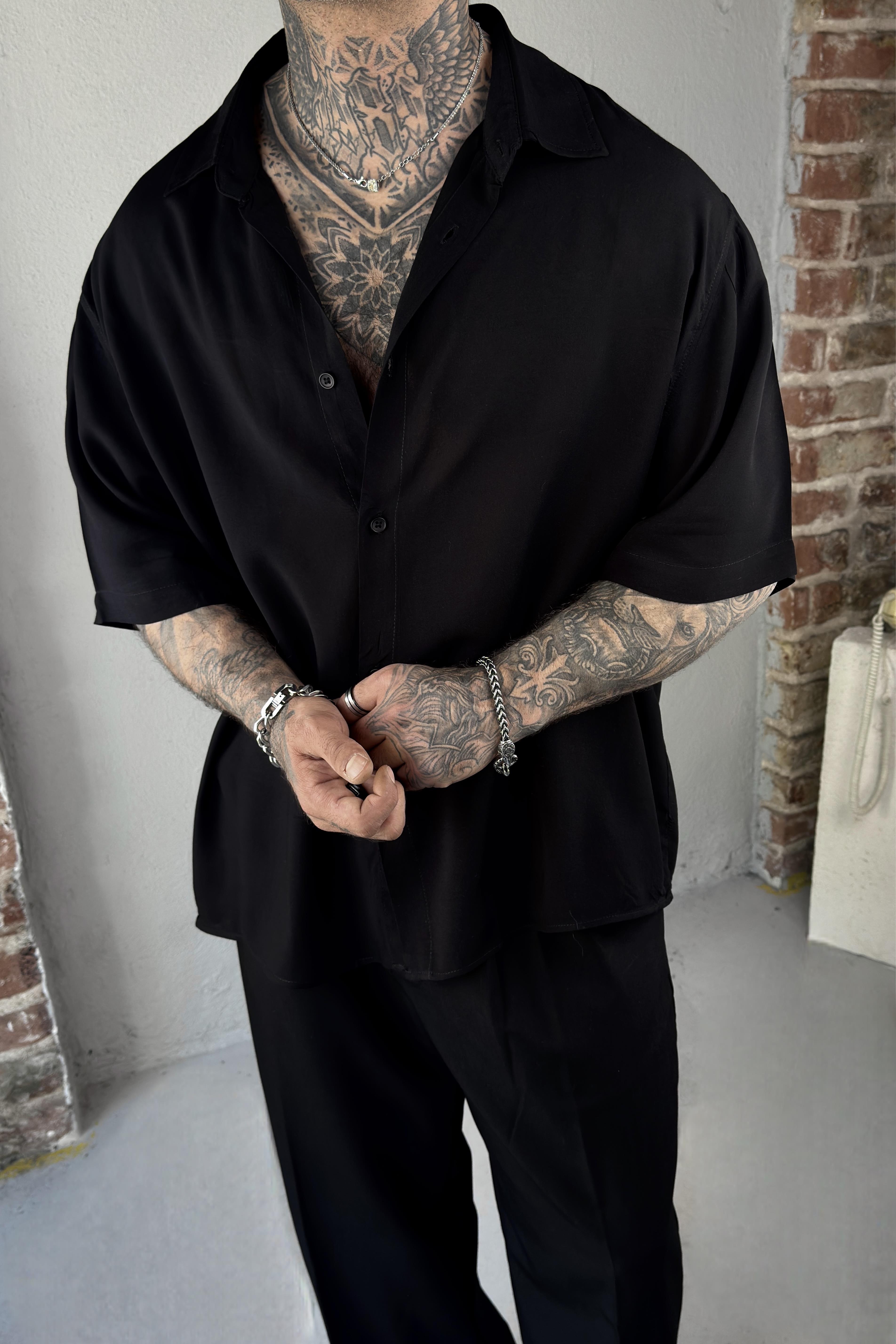 Basic Siyah Oversize Gömlek