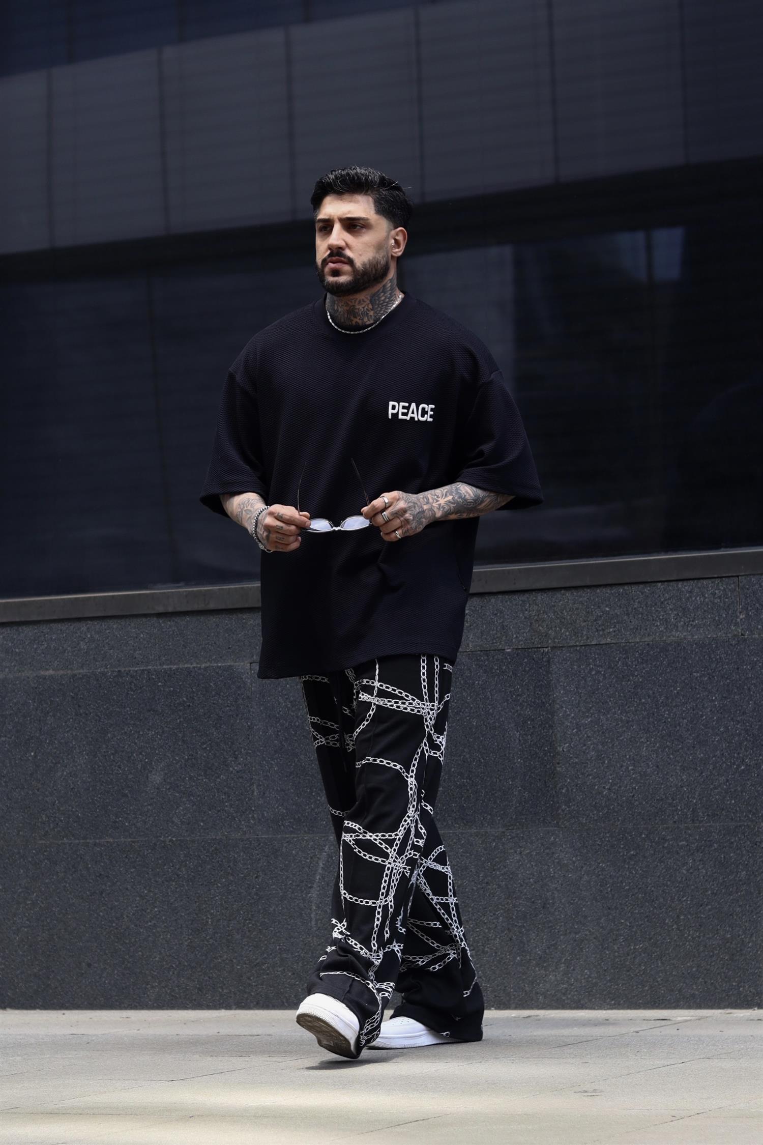 Chain baggy sweatpants