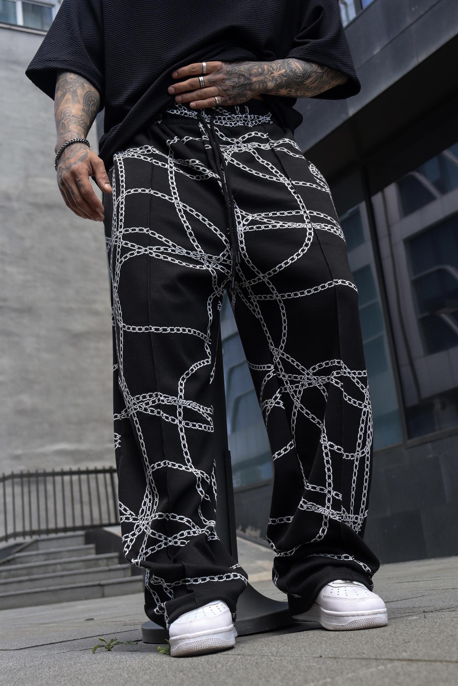 Chain baggy sweatpants