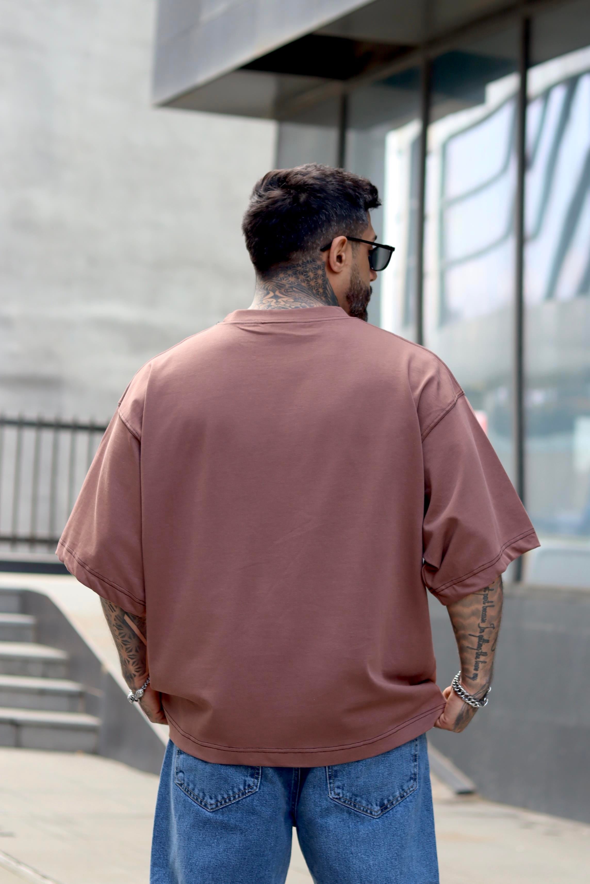 Dikiş detaylı oversize tshirt