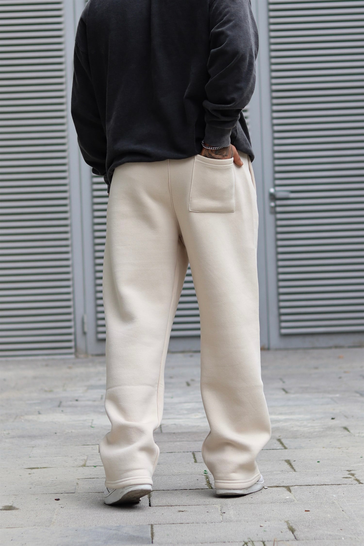 Ekru baggy sweatpants