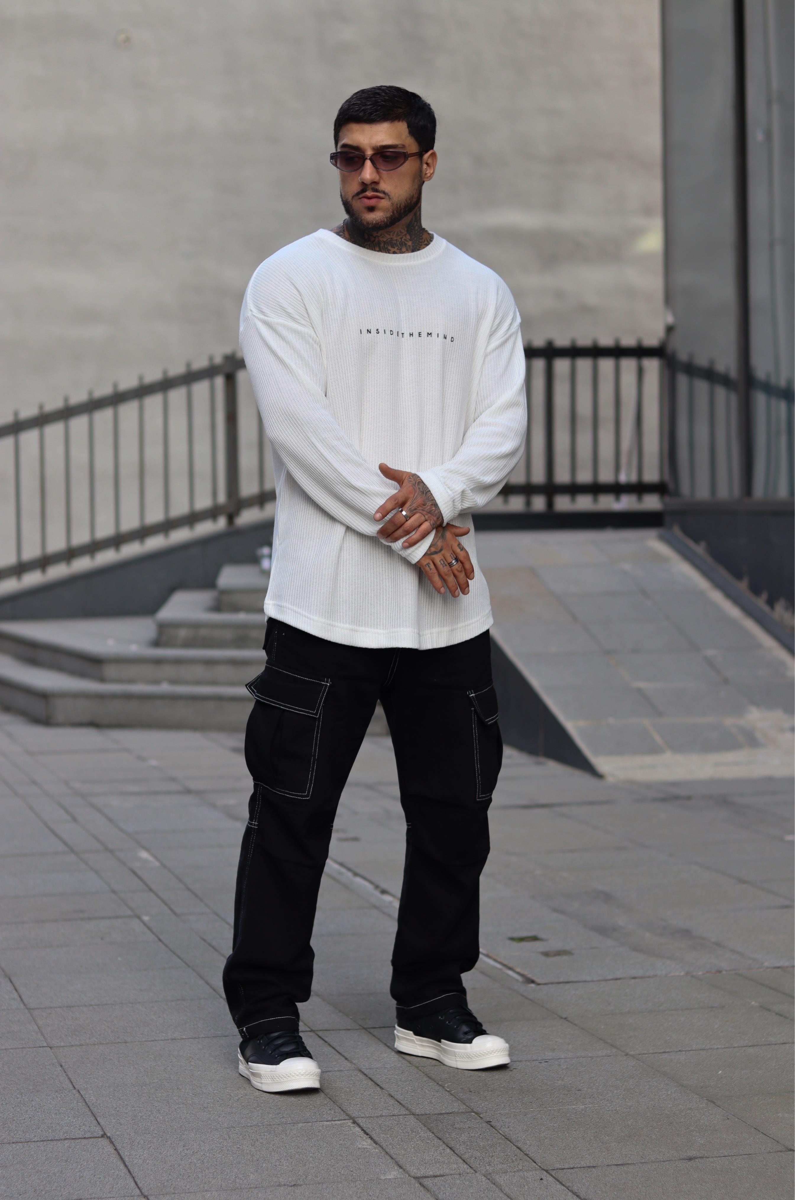 Fitilli beyaz sweatshirt