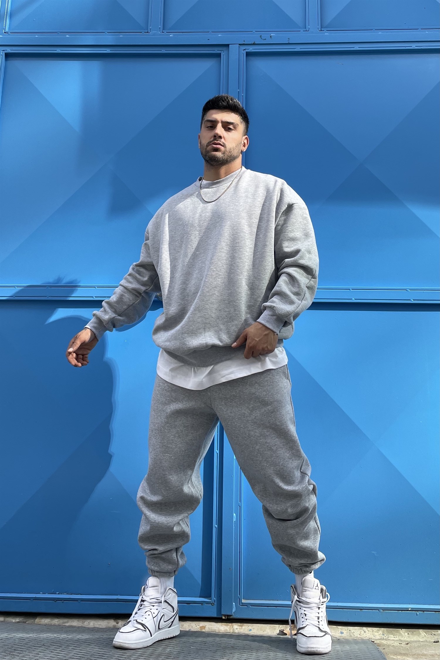 greymelange track suit