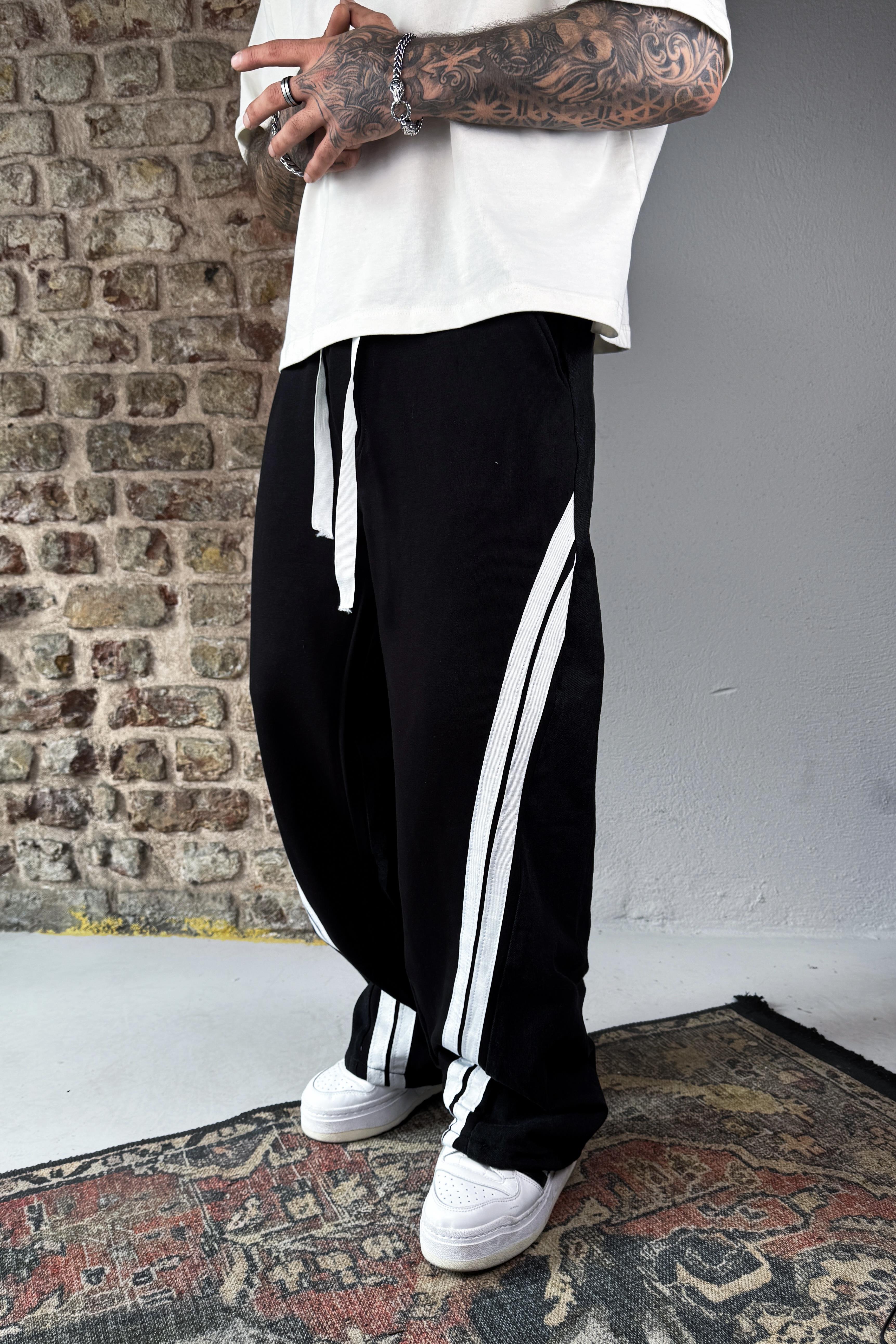 Hybrid Black Track Denim