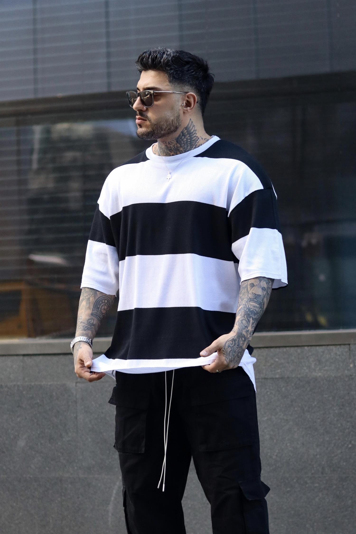 Kalın çizgili tshirt