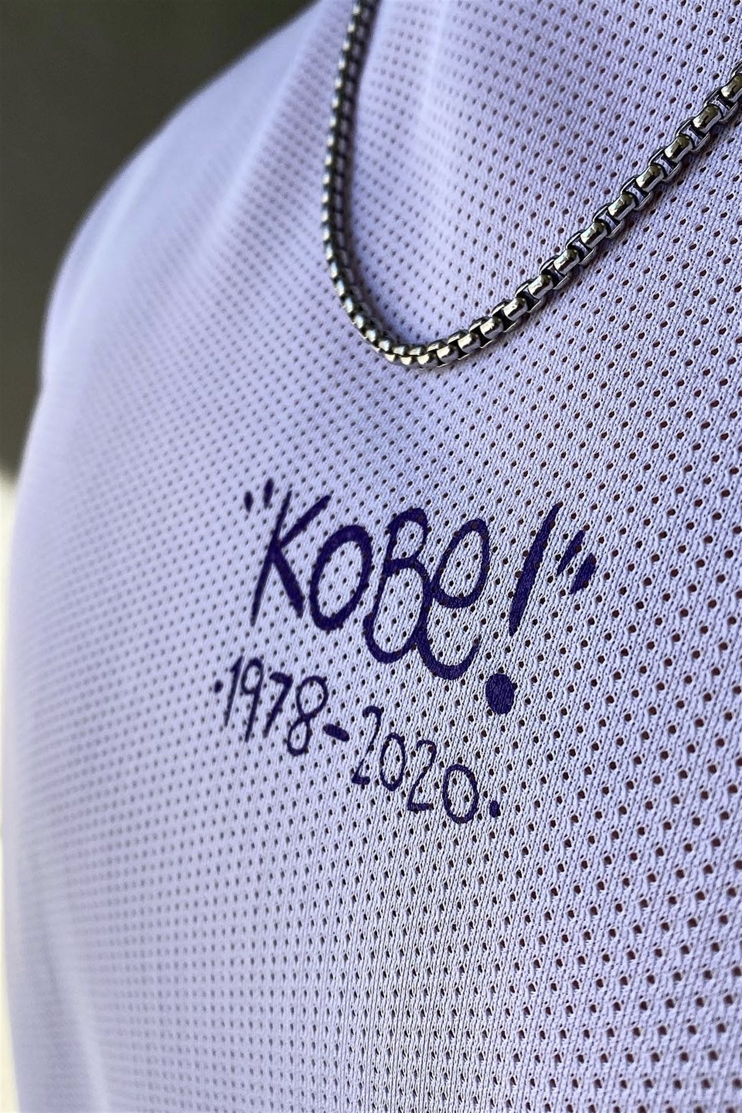 kobe 24 beyaz forma