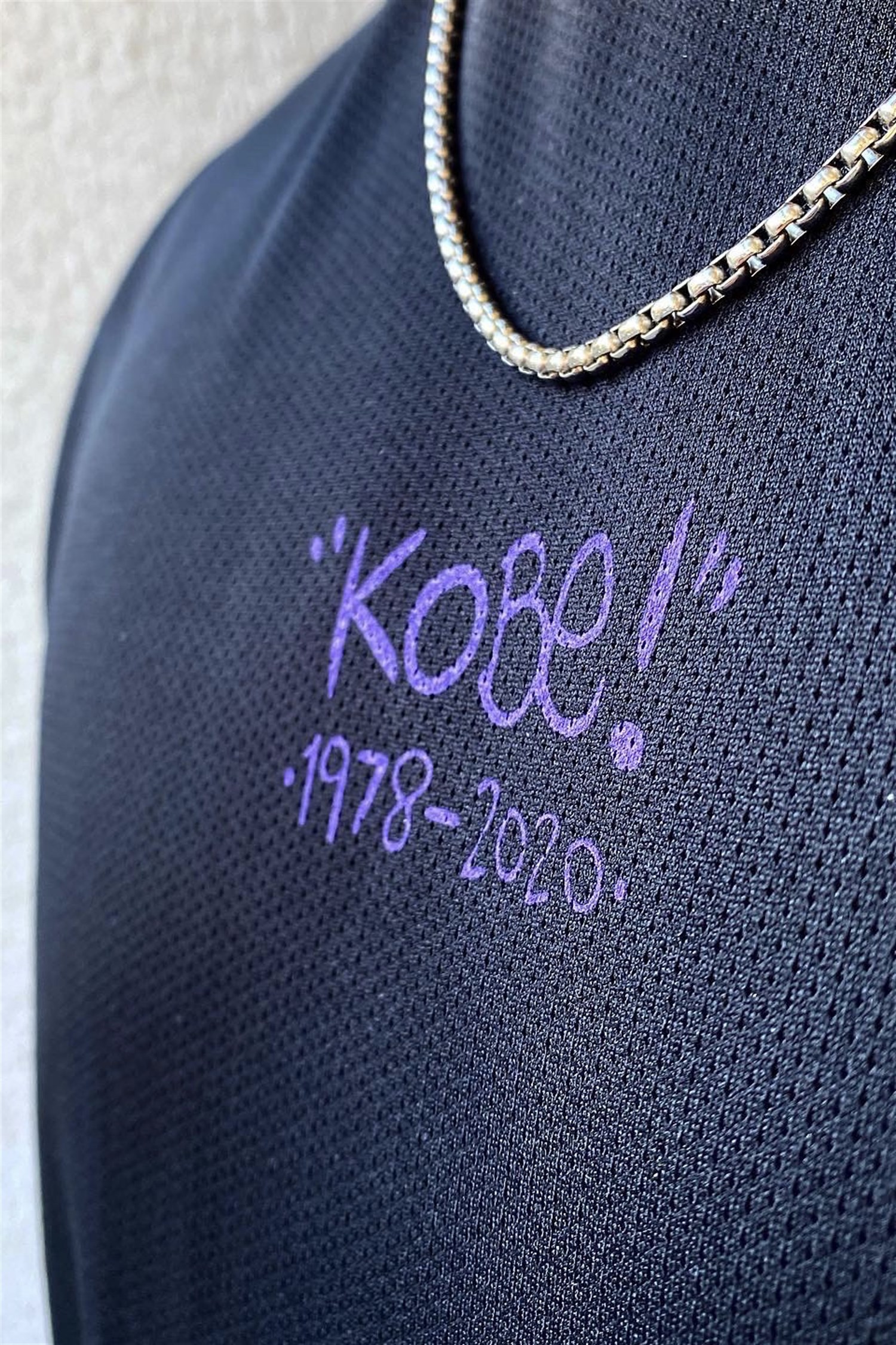 Kobe 24 siyah forma