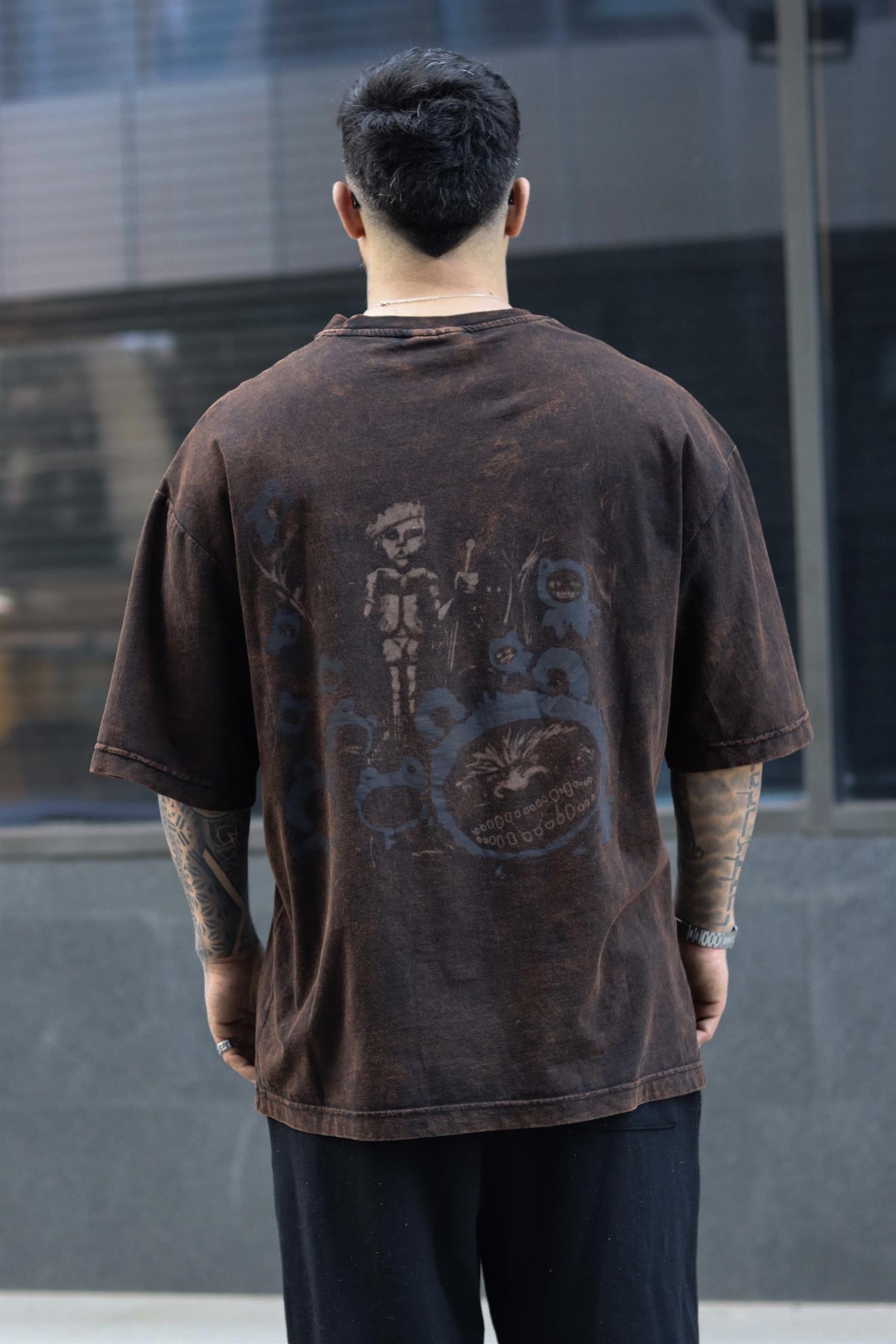 Korn yıkamalı oversize tshirt