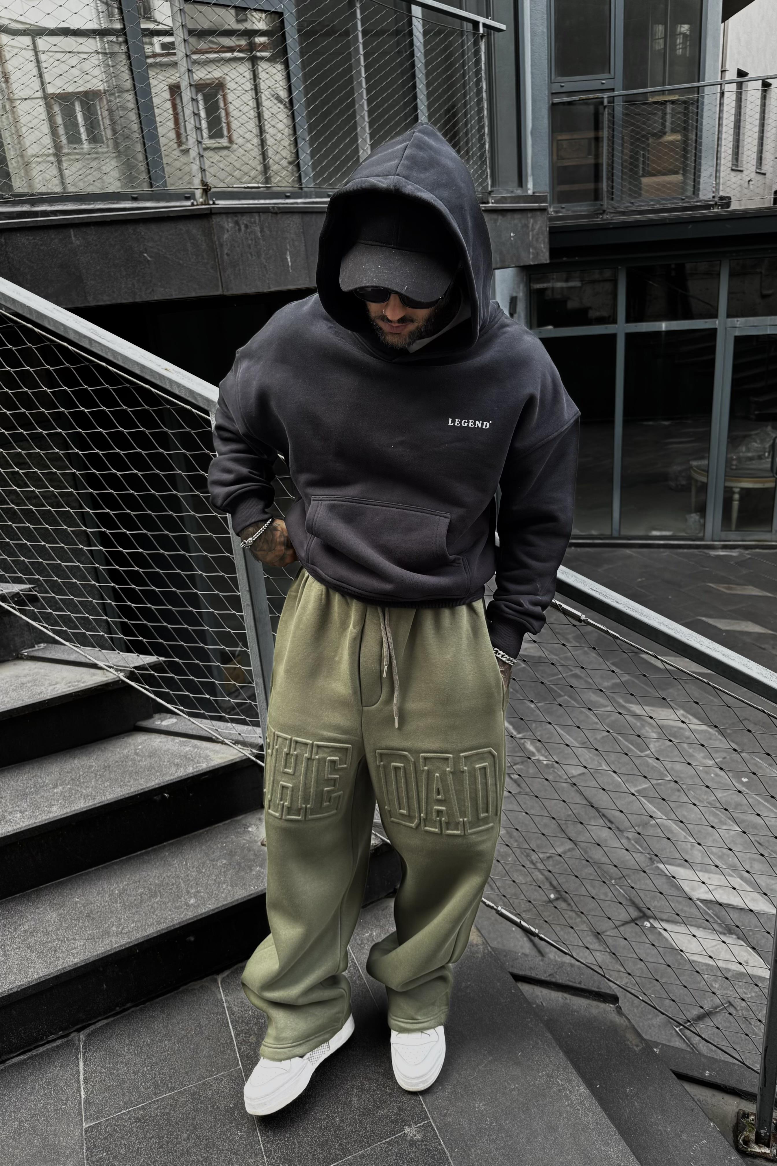 Legend oversize cropped hoodie