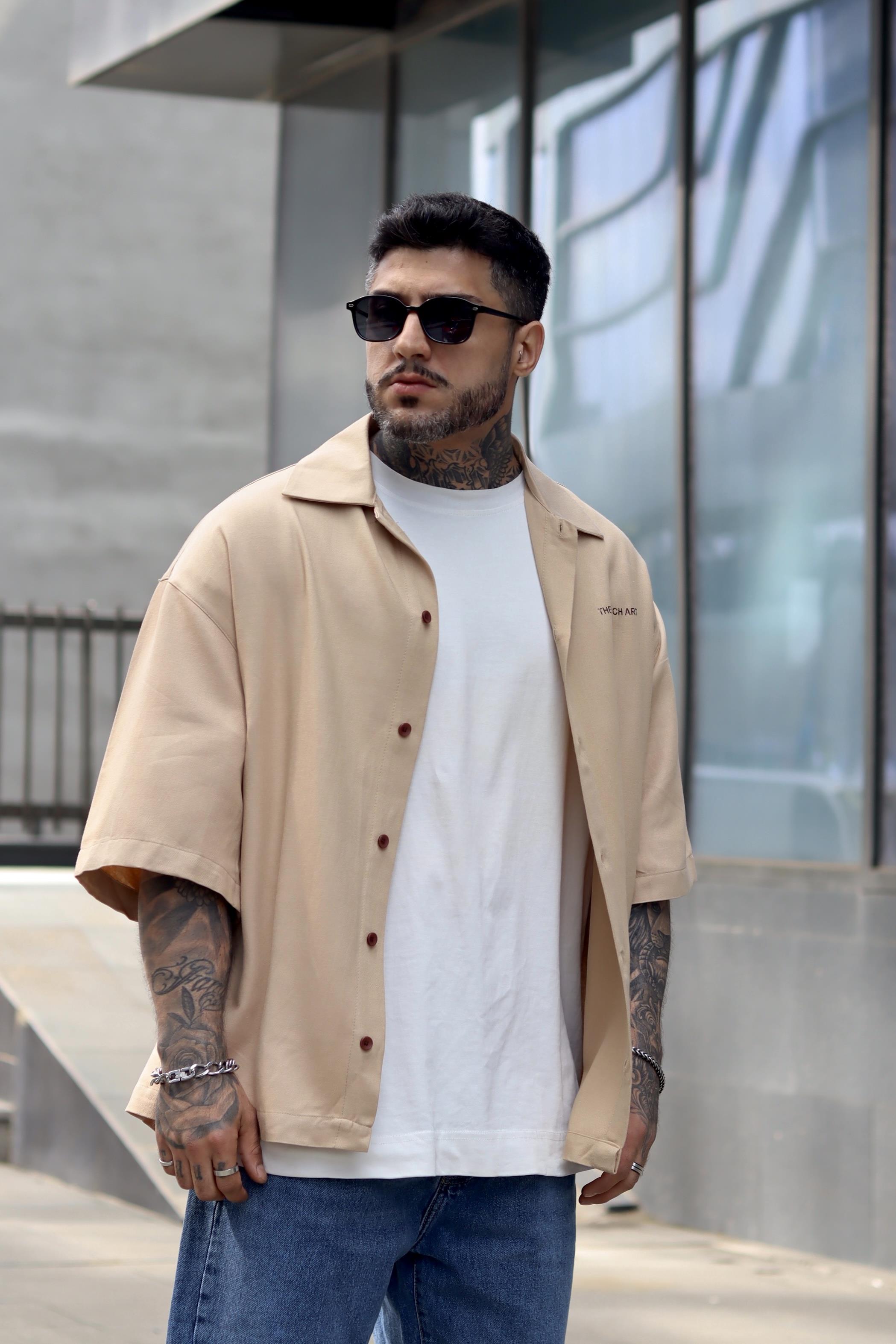 Oversize art baskılı gömlek