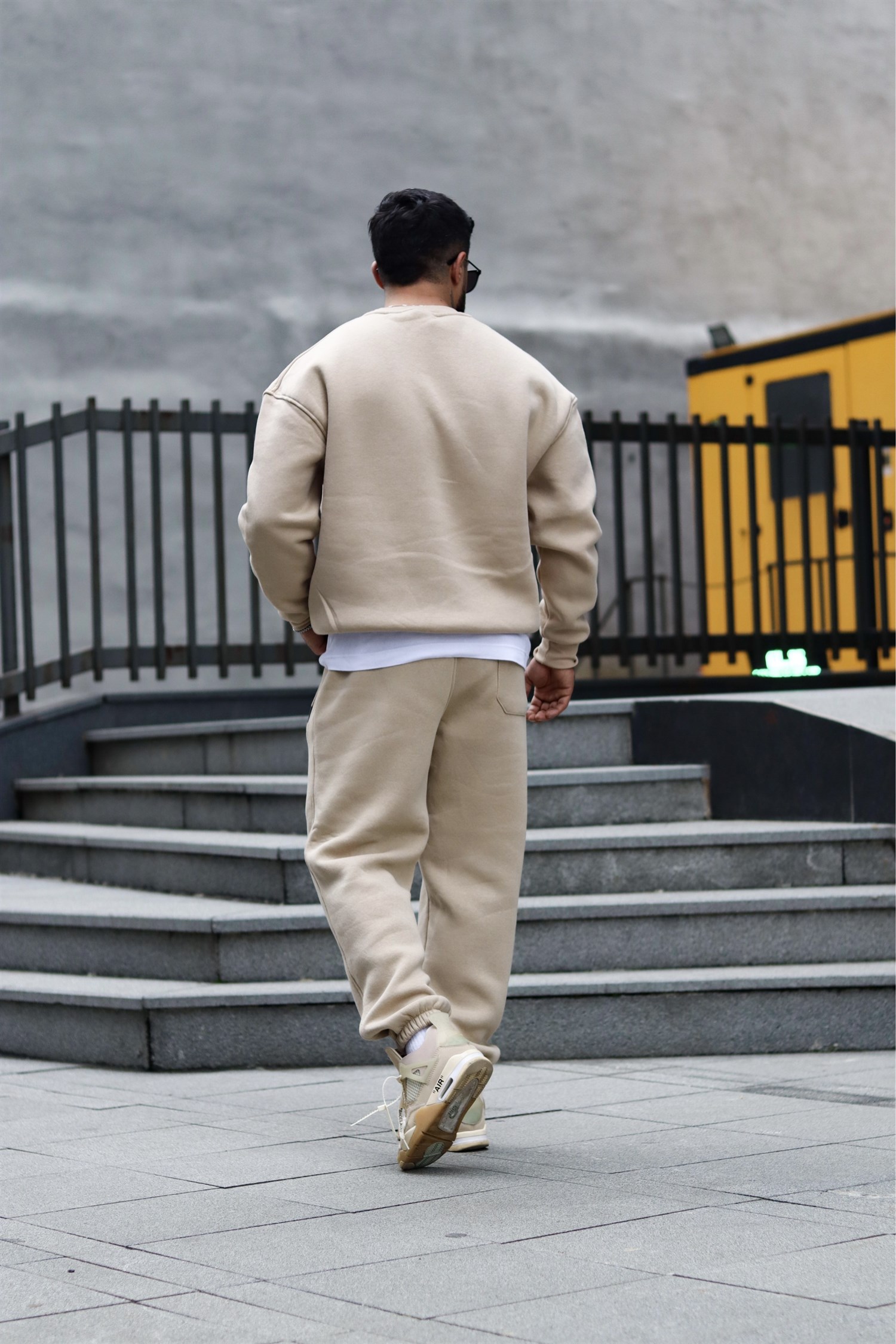 Oversize basic beige takım