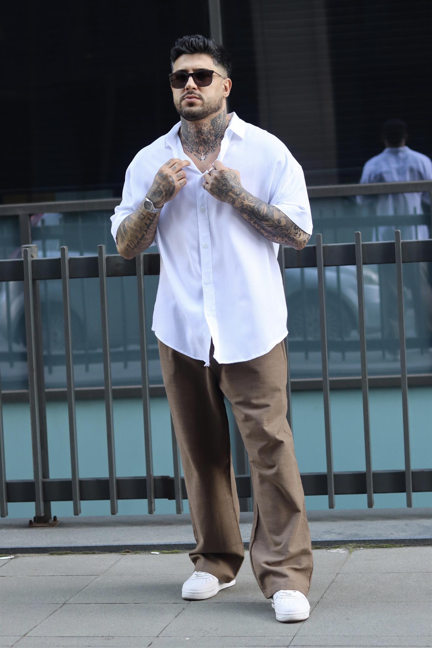 Oversize basic beyaz gömlek