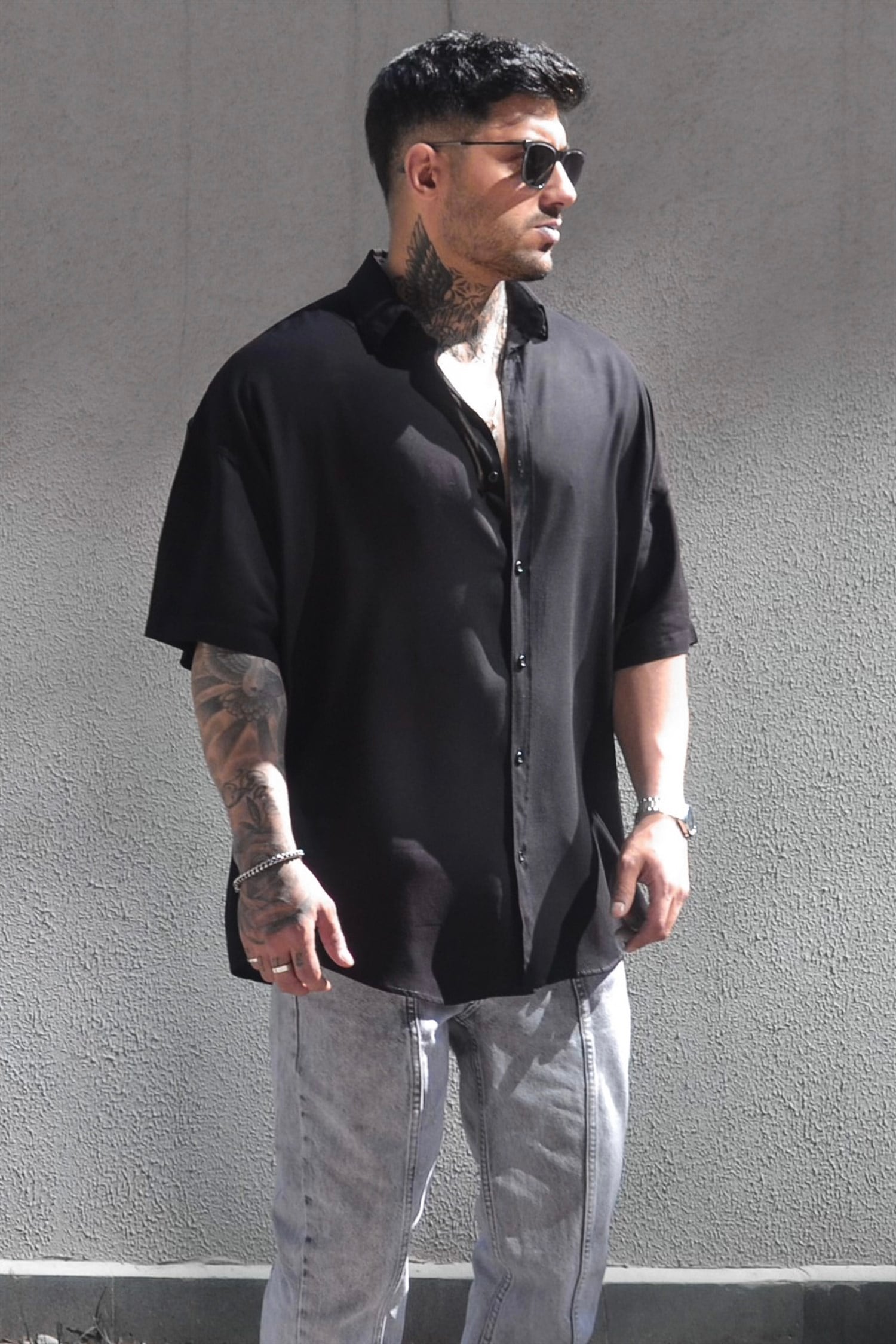 Oversize basic siyah gömlek