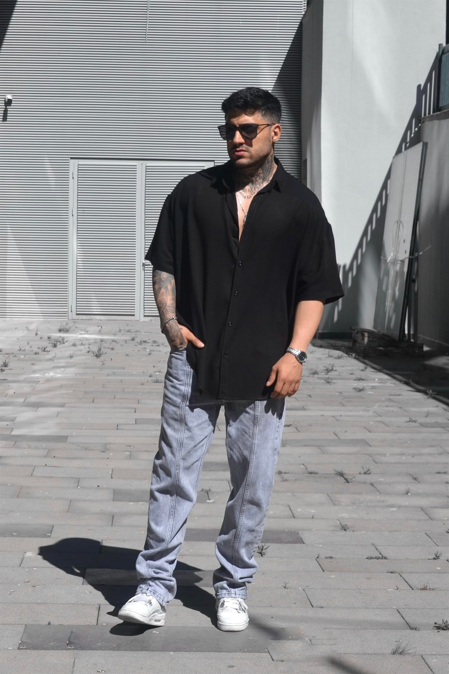 Oversize basic siyah gömlek