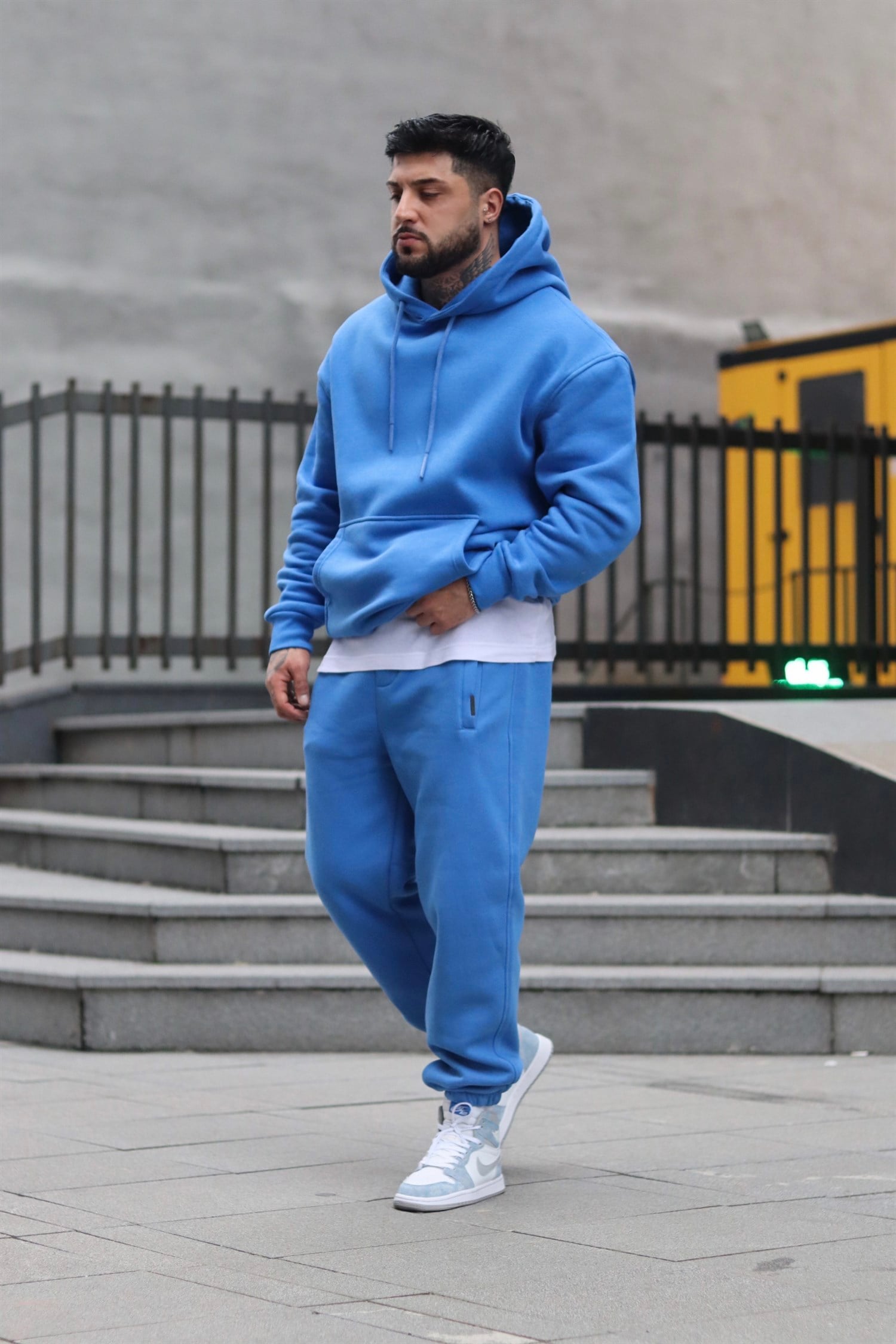 Oversize blue tracsuit