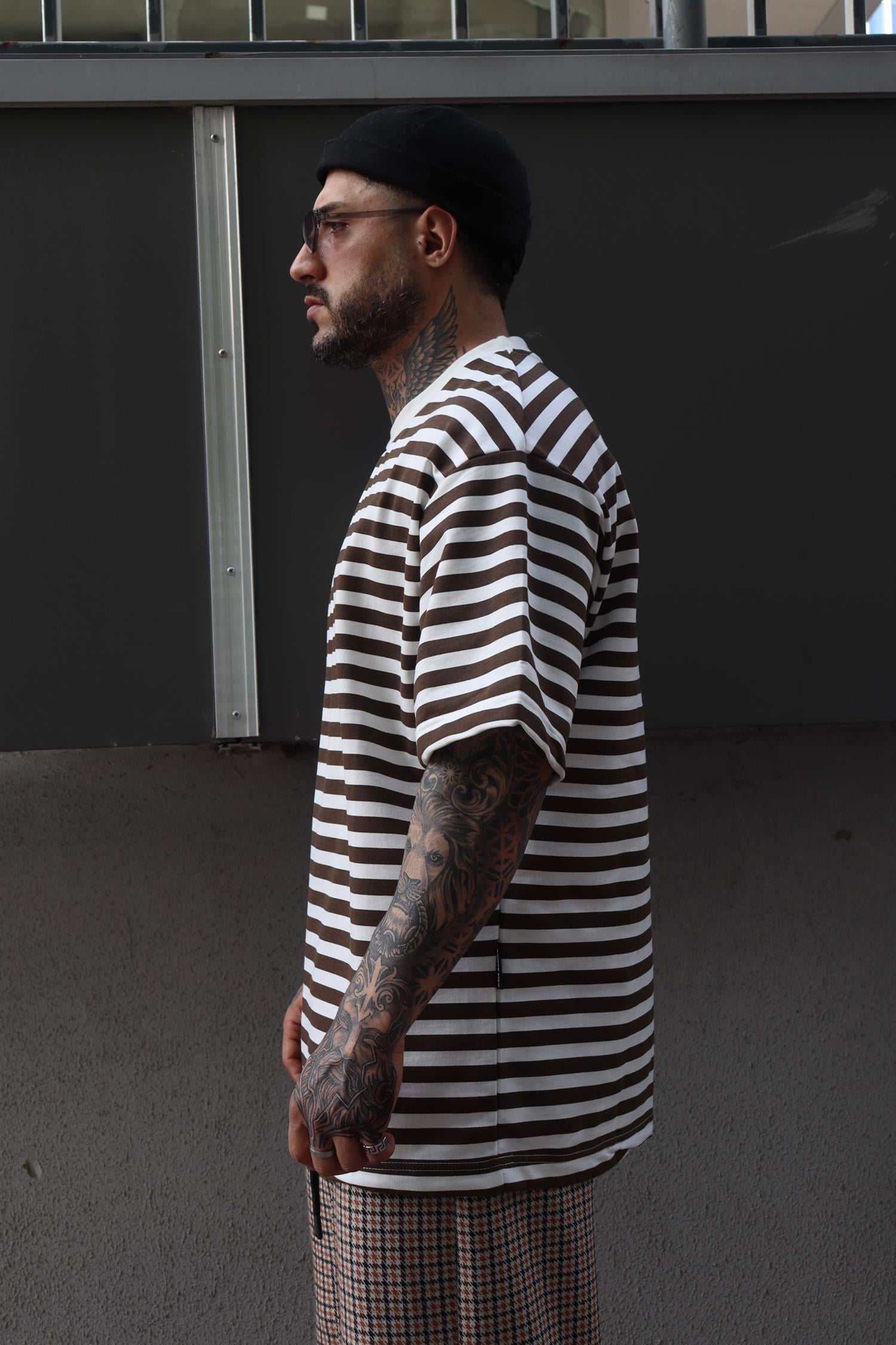 Oversize çizgili tshirt