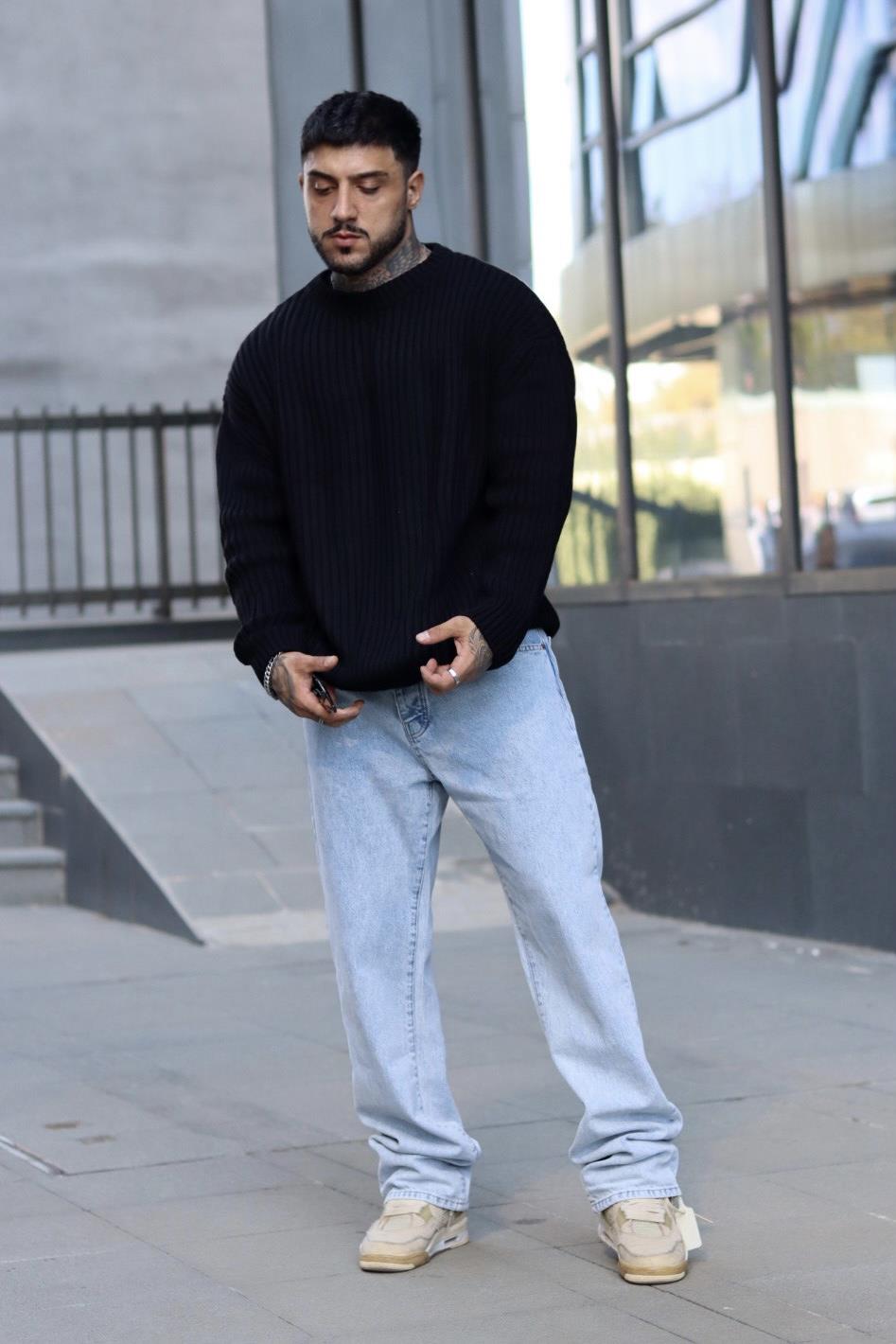 Oversize fitilli siyah kazak
