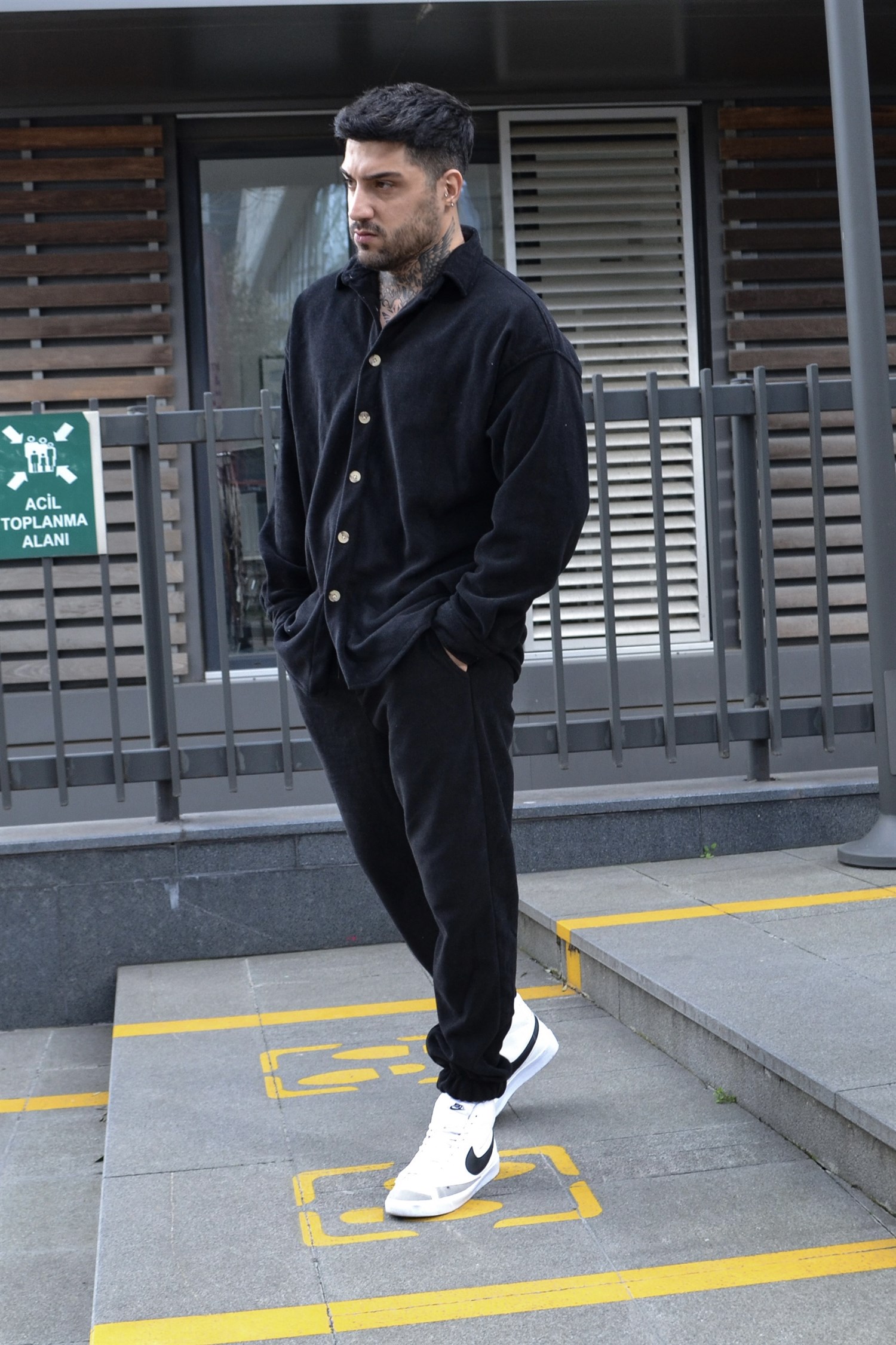 Oversize polar siyah takım