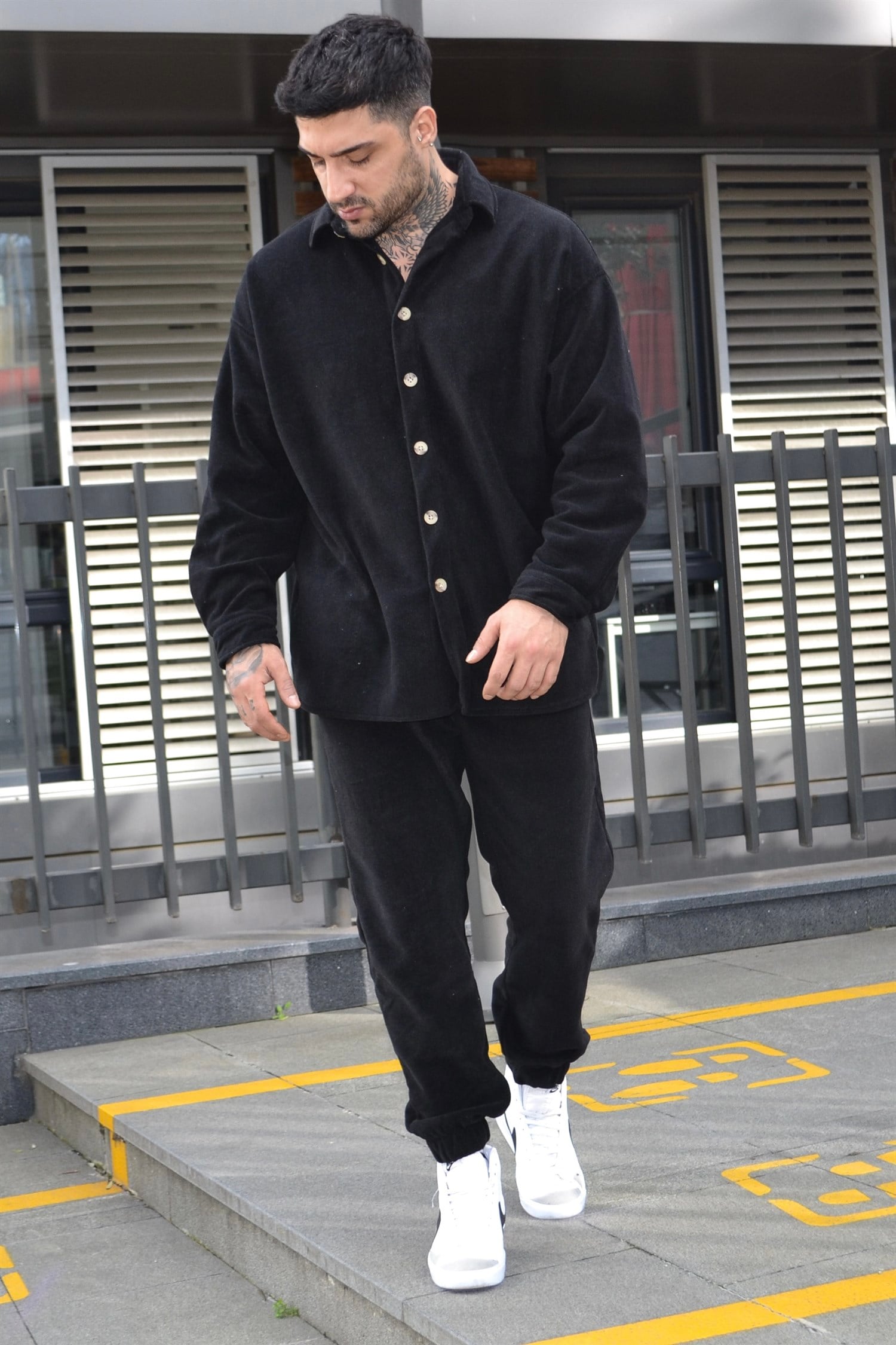 Oversize polar siyah takım