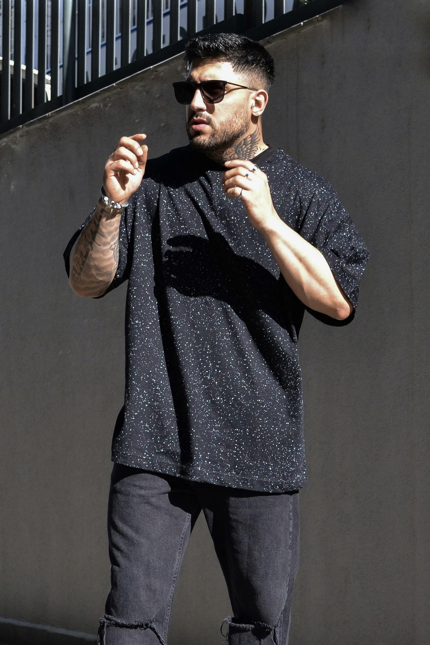 Oversize siyah gala t-shirt