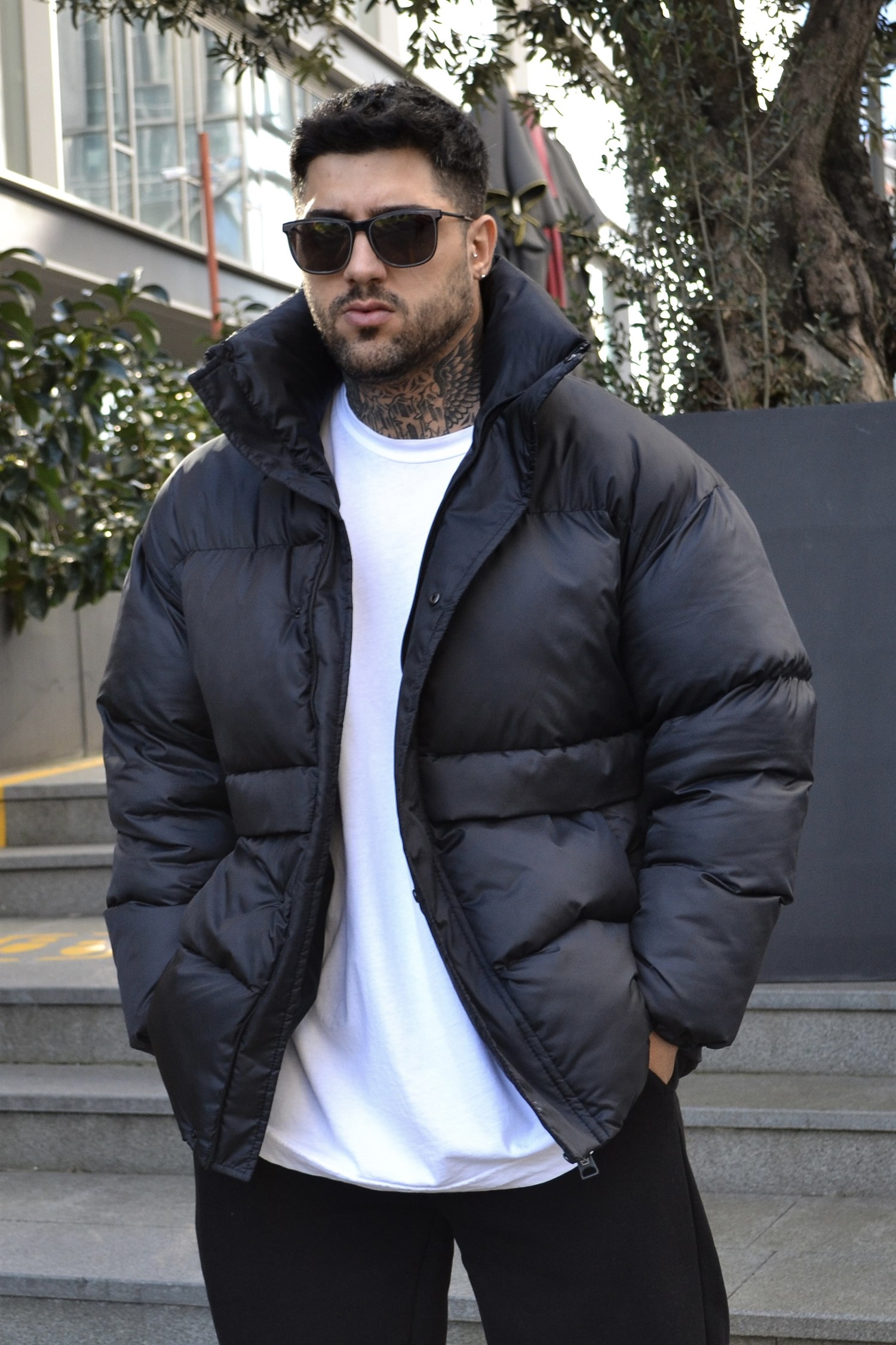 Siyah puffer mont
