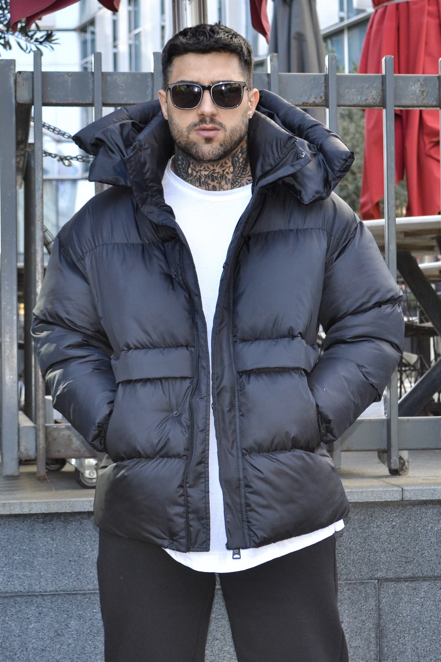 Siyah puffer mont