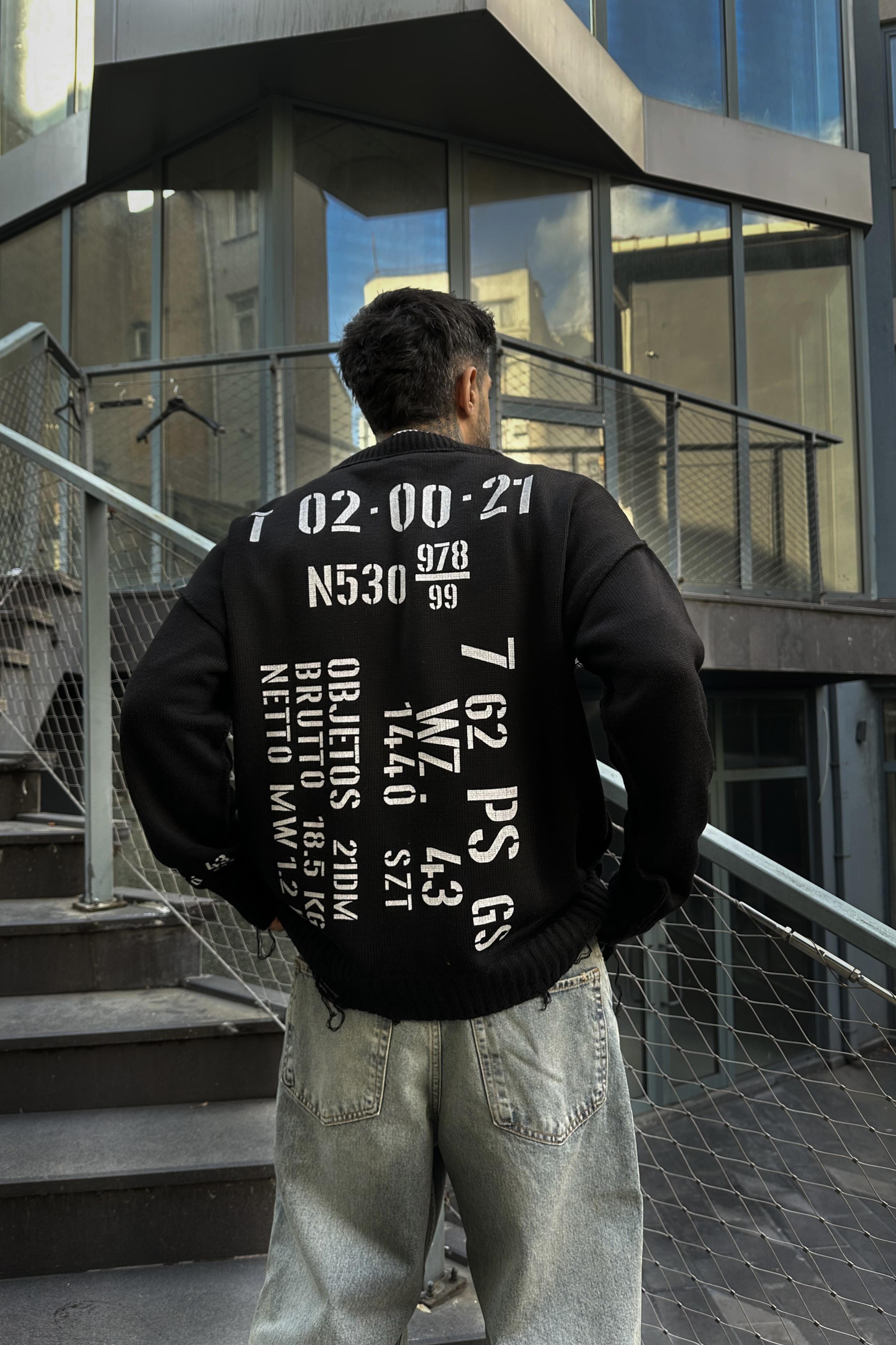 Urban data crew oversize kazak