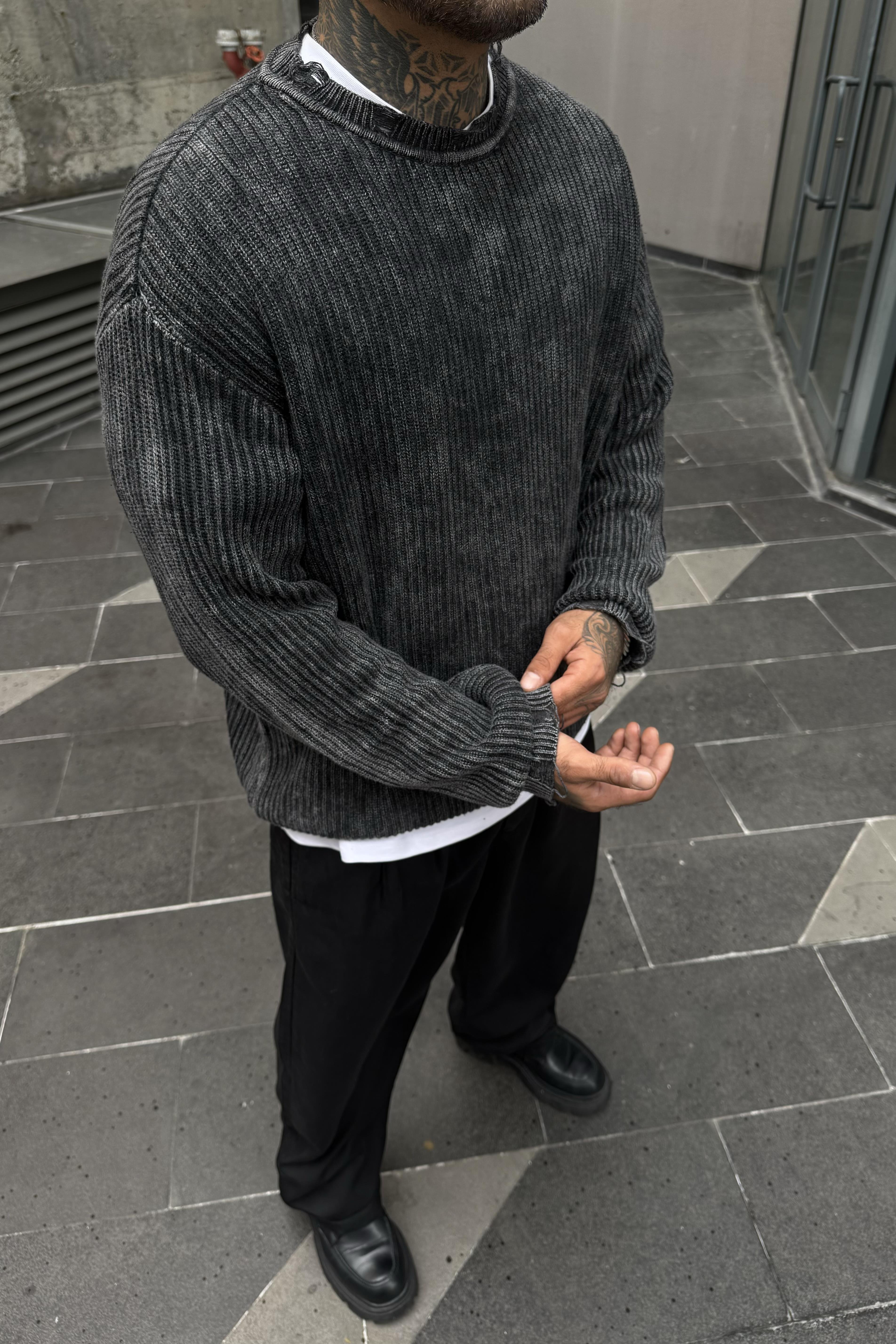 Yıkamalı oversize kazak