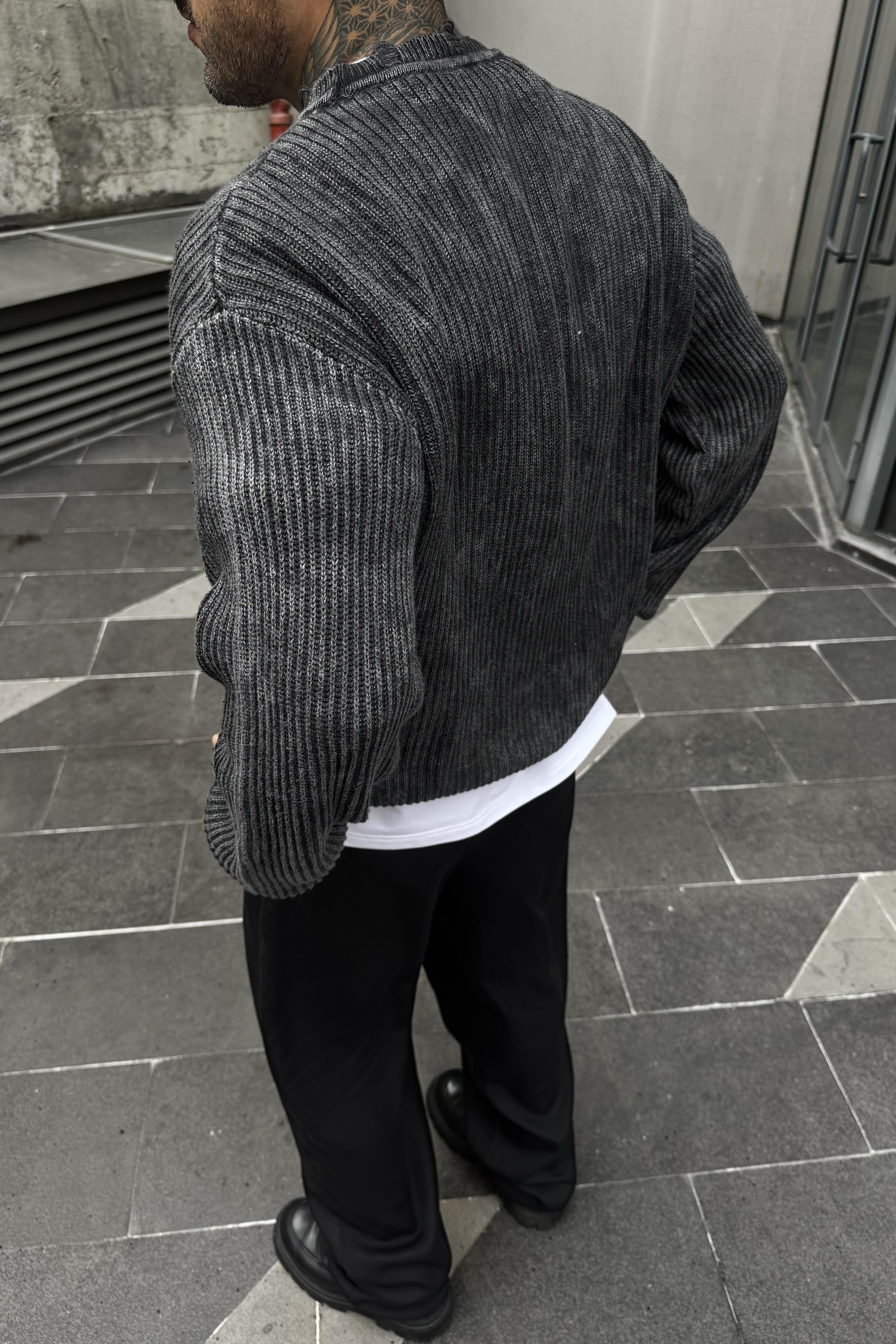 Yıkamalı oversize kazak