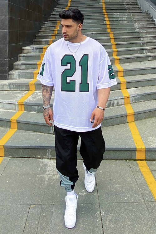 21 Süper oversize forma beyaz