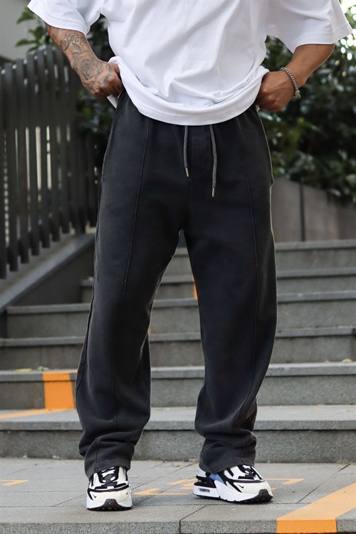 Acid wash baggy sweatpants