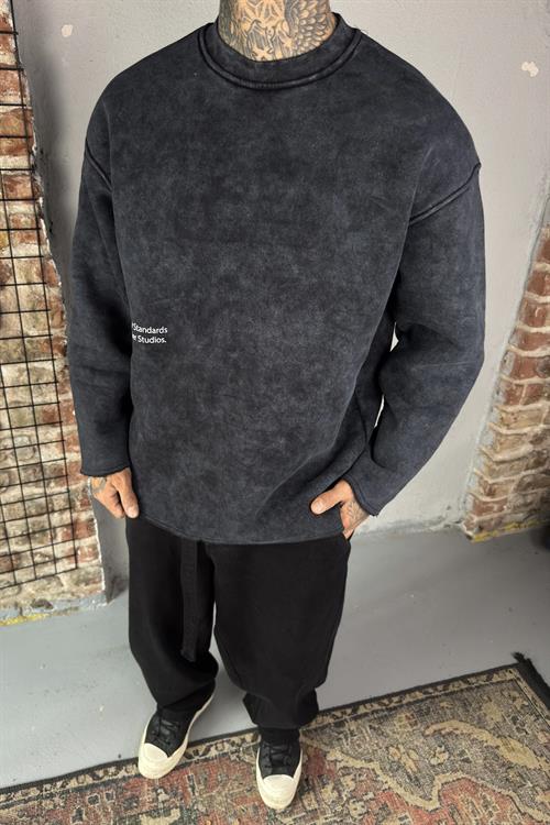 Acid Wash Oversize Sweatshirt