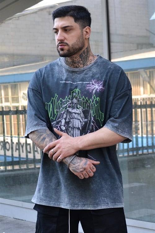 Acid wash wordwide tshirt 