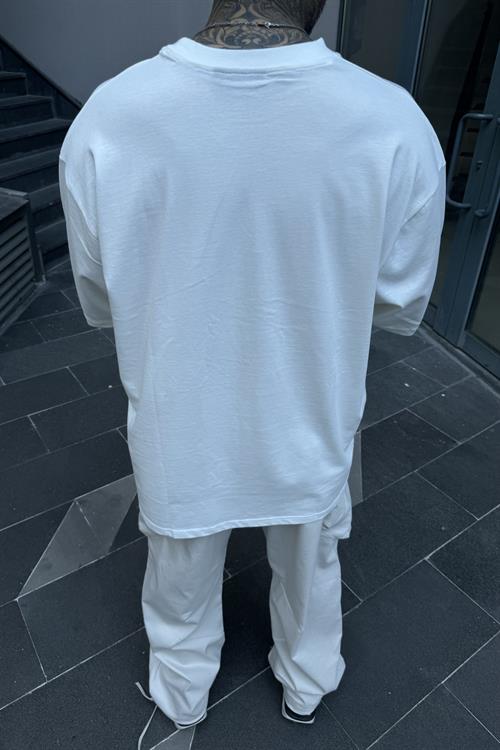 Alaska oversize beyaz tshirt