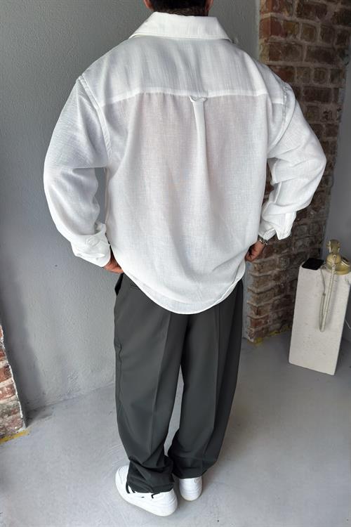 Basic Cepli Beyaz Oversize Gömlek