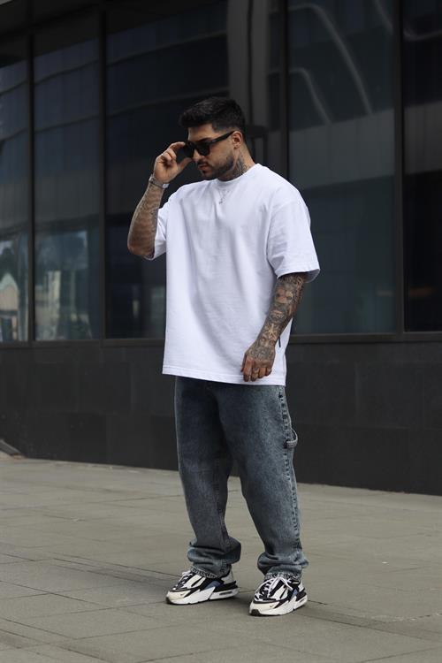 Basic oversize beyaz tshirt