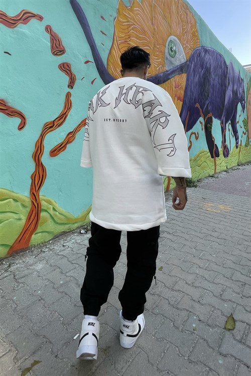 Bat arm white oversize sweatshirt