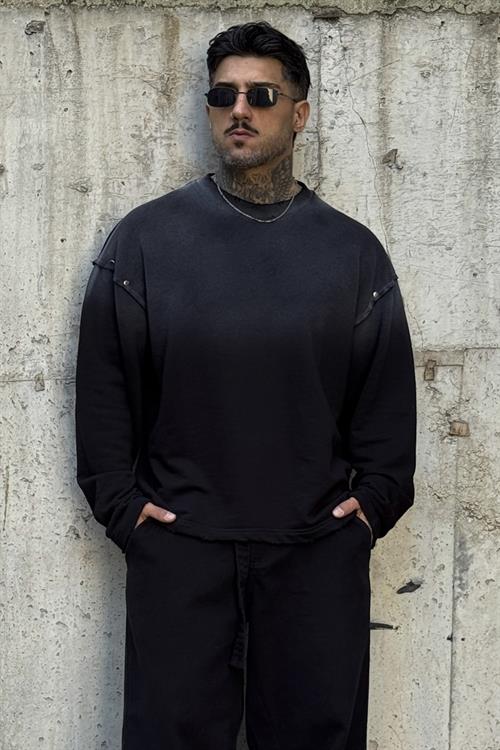Blackout Oversize Sweatshirt