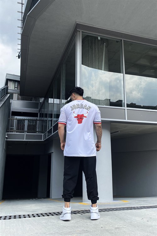 bulls beyaz gömlek